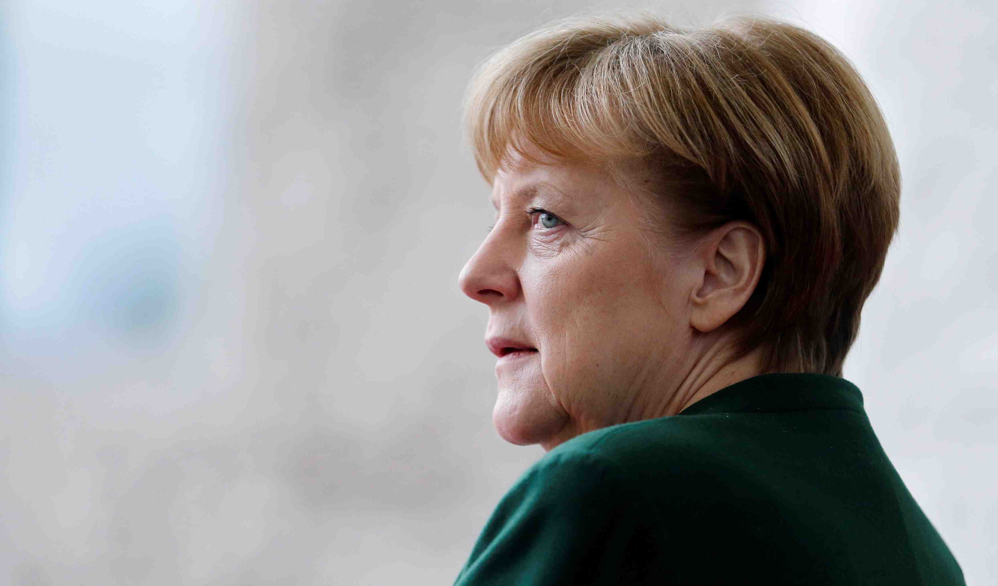Merkel a discute avec pekin sur son projet de voiture electrique
