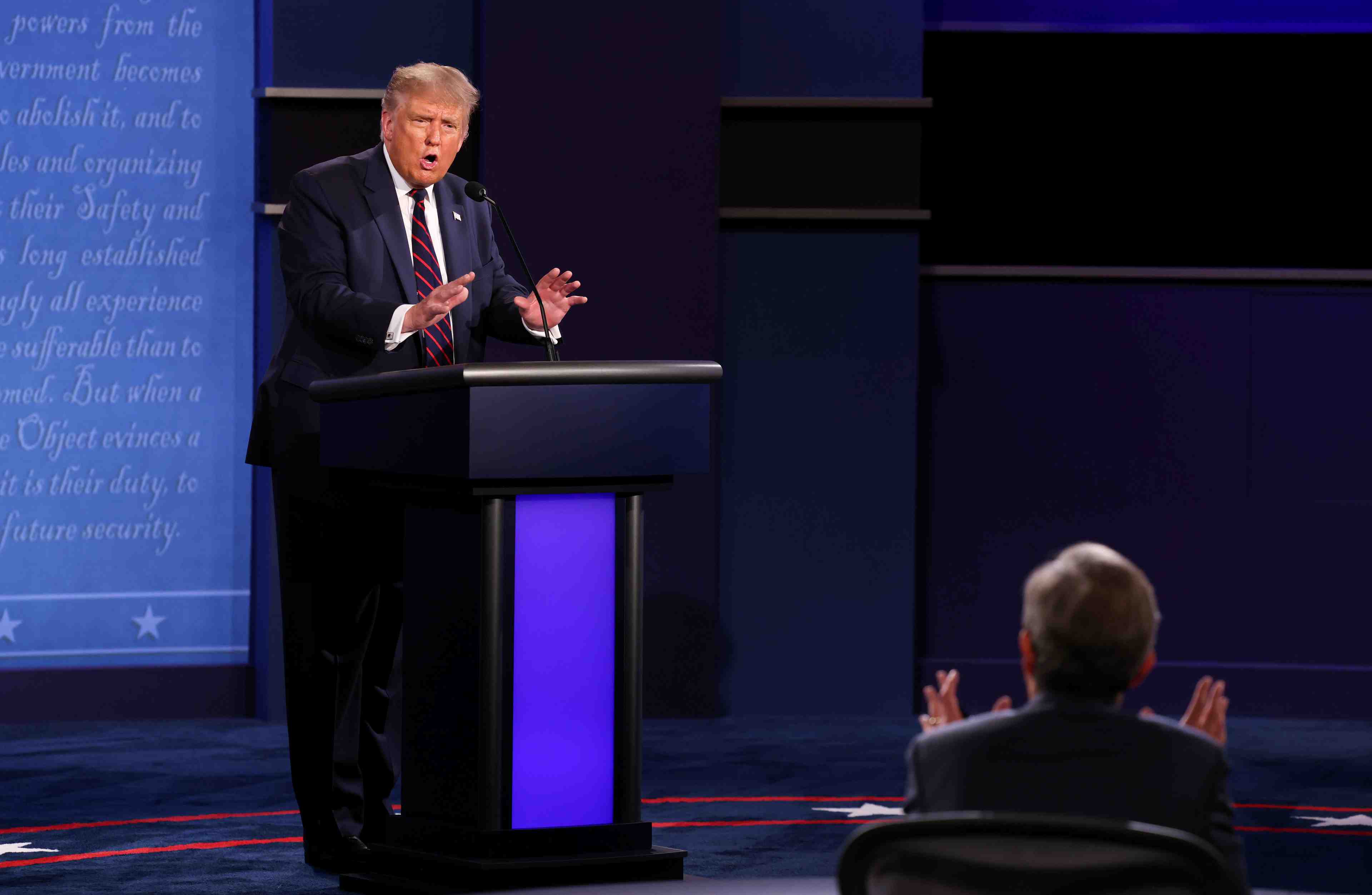 Un premier debat charge d'animosite, pas forcement payant pour trump
