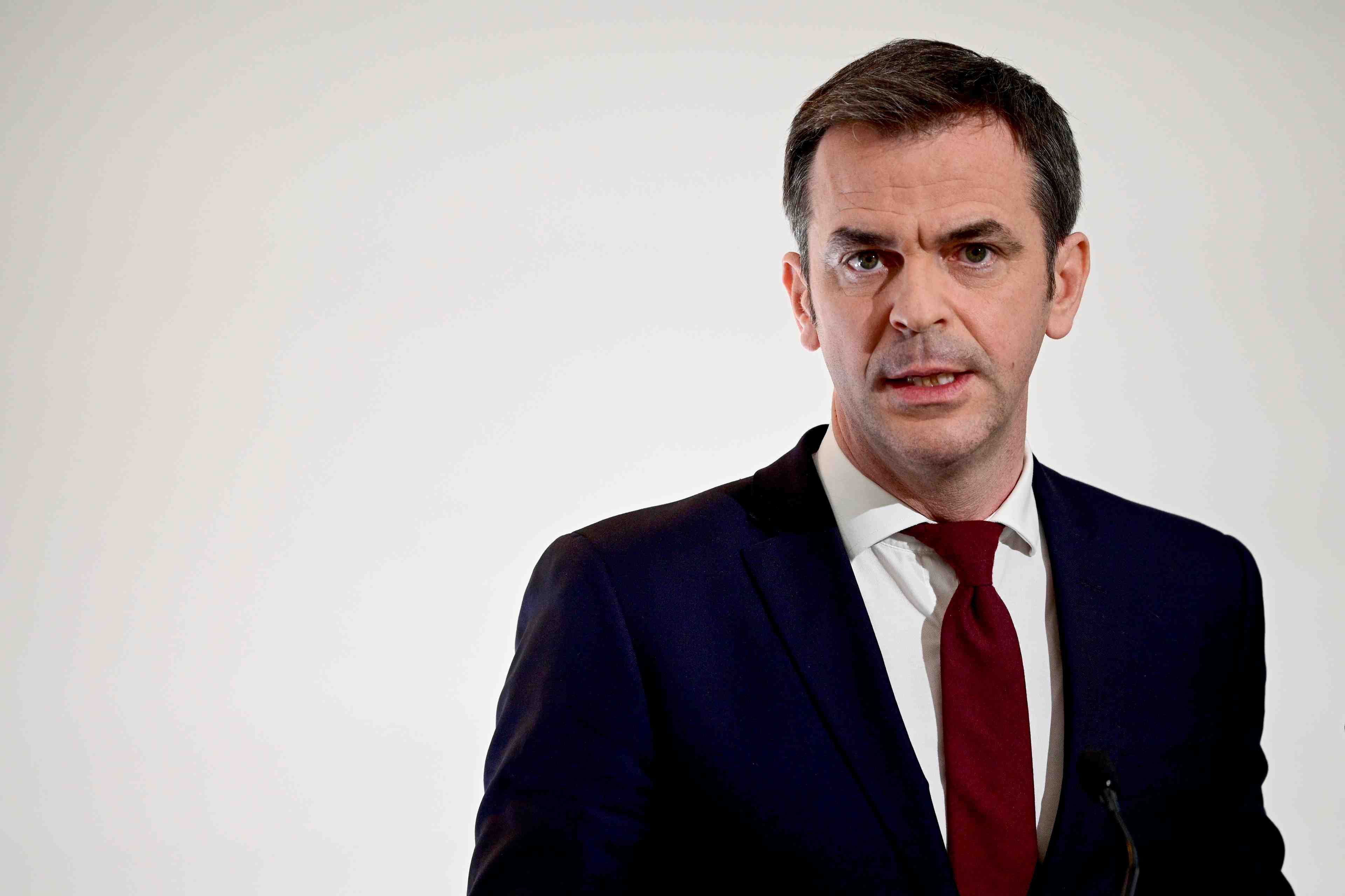Restrictions renforcees dans l'aube, la nievre et le rhone, annonce veran