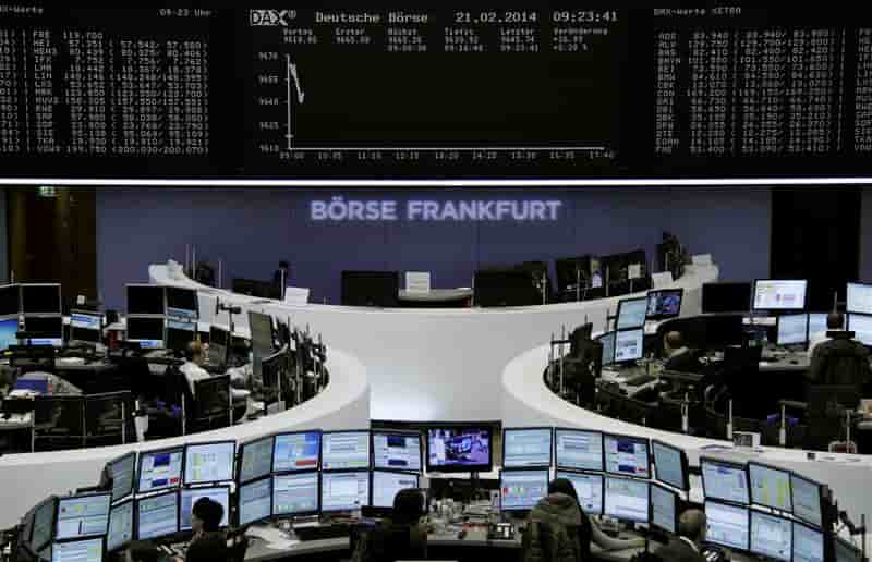 Les Bourses européennes ouvrent sur une note hésitante