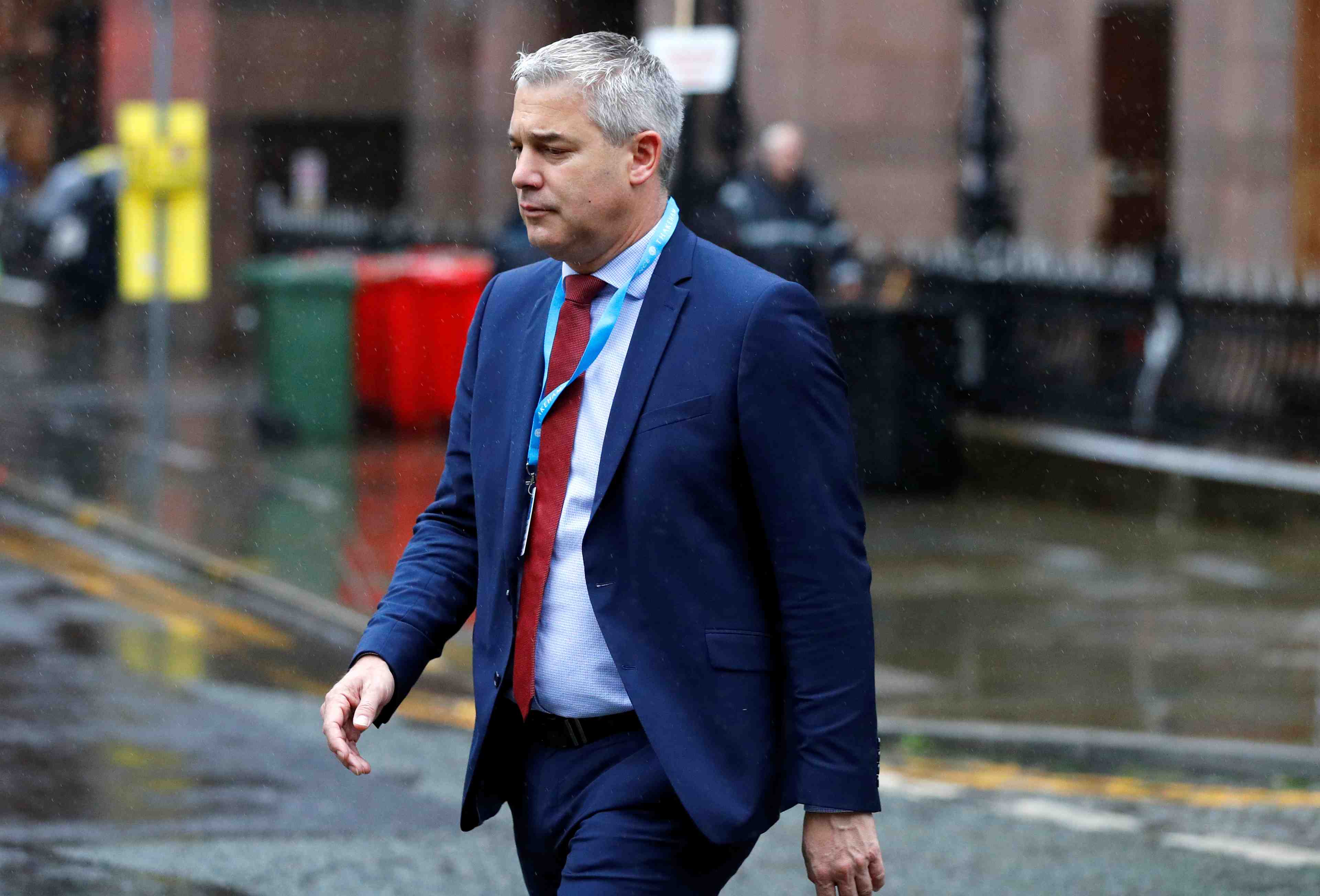 Brexit: "nous avons besoin de negocier", dit barclay