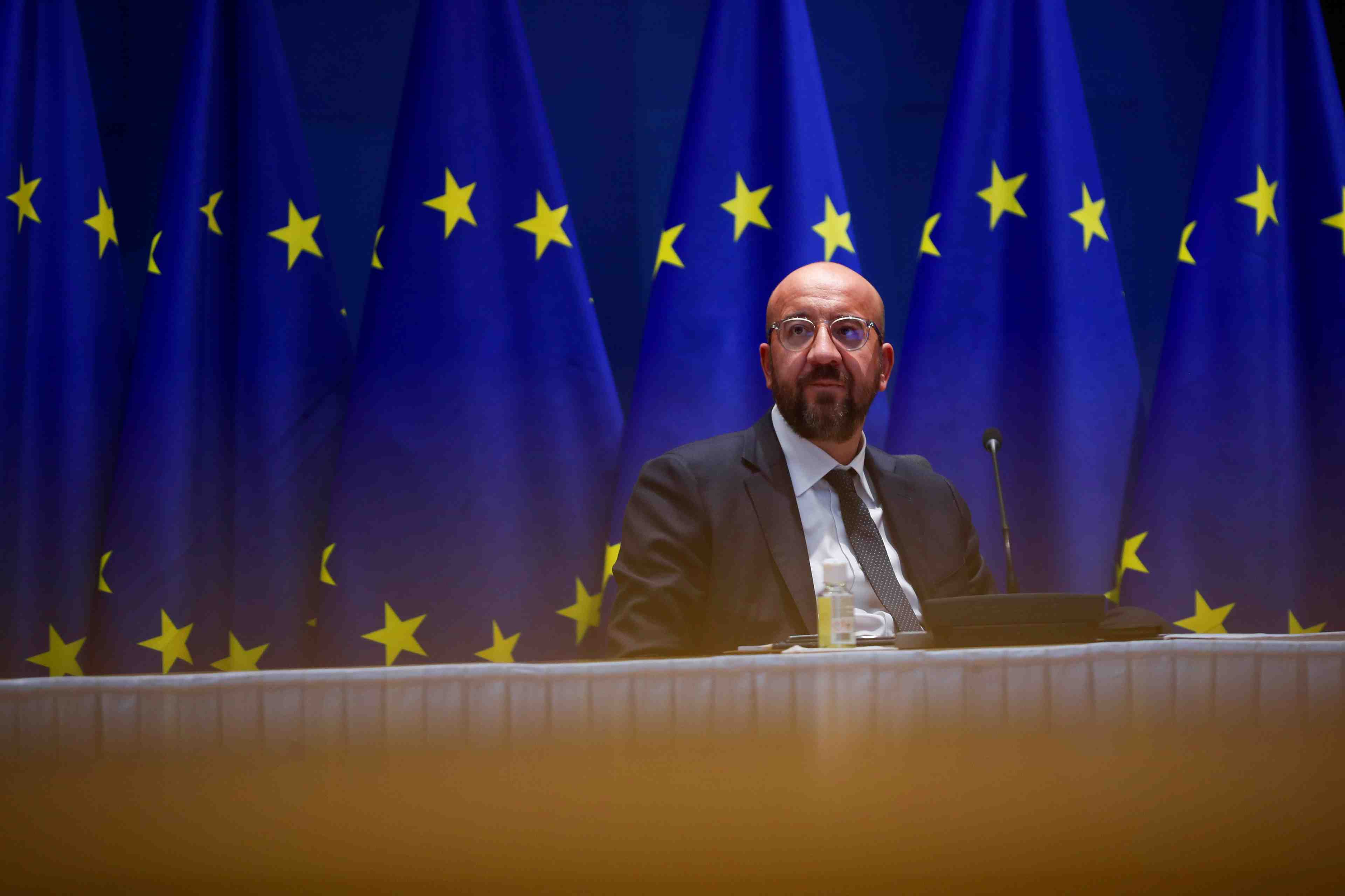 L'ue doit examiner les recours legaux pour securiser les approvisionnements en vaccins-charles michel