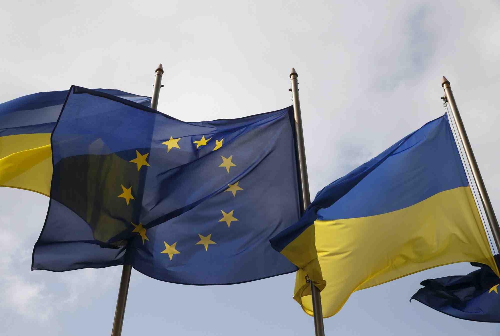 Six pays de l'ue vont aider l'ukraine a lutter contre les attaques informatiques russes