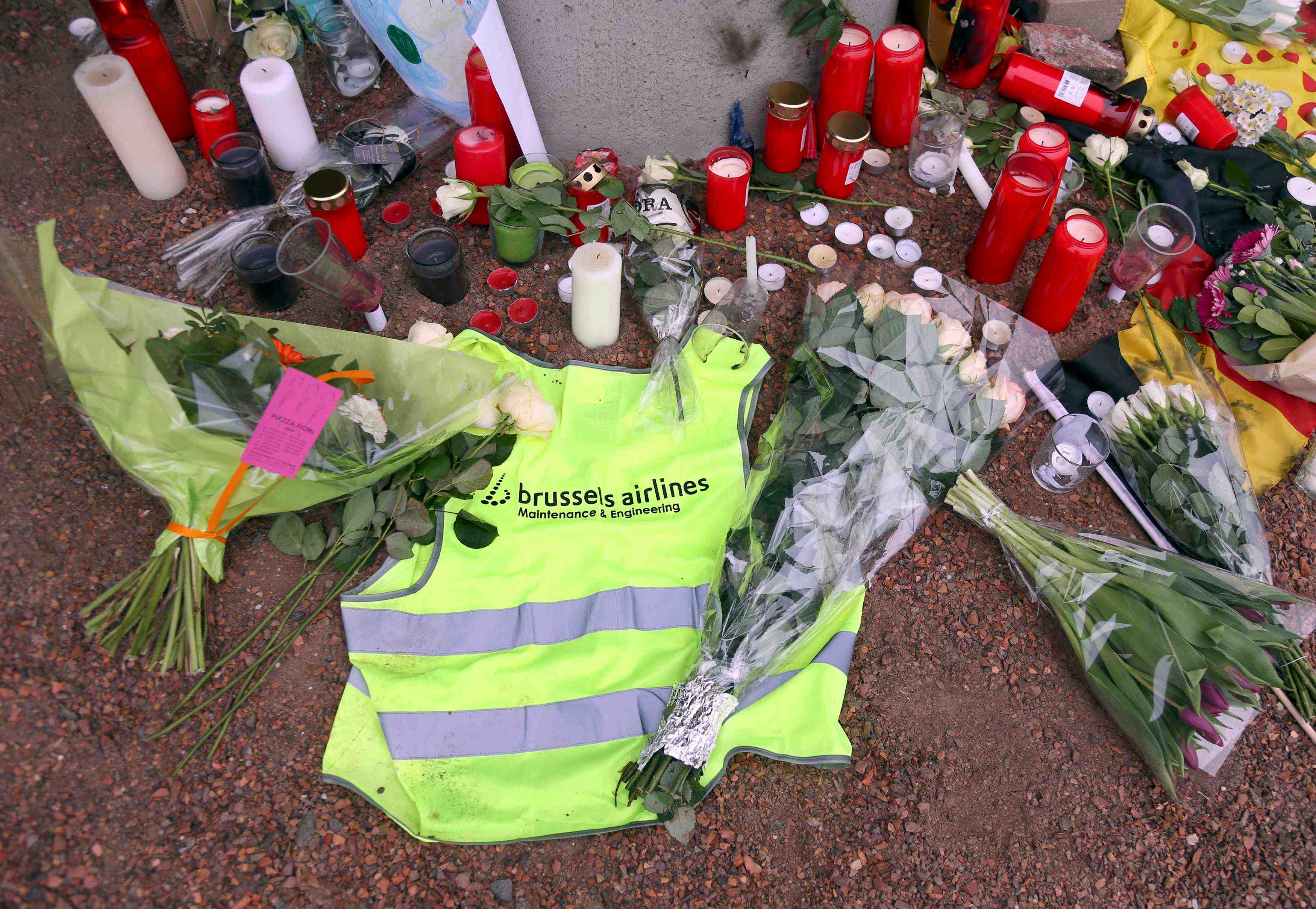 Un mort et 12 blesses francais dans les attentats de bruxelles