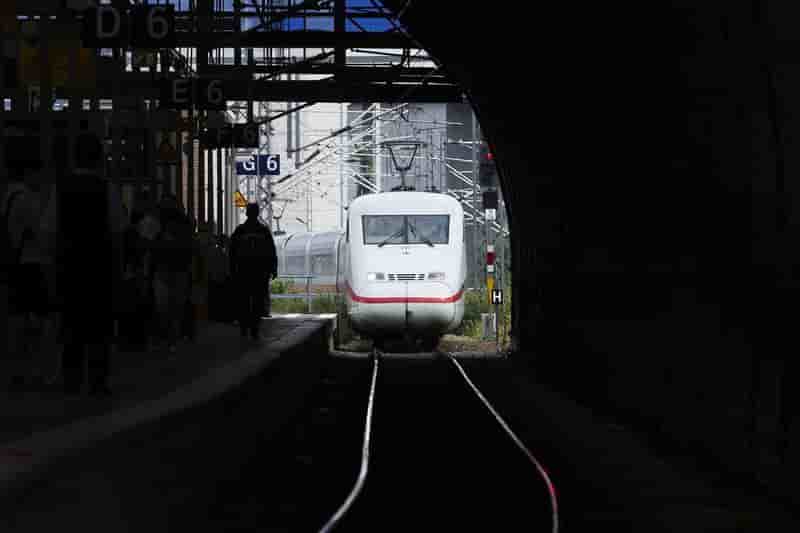Deutsche Bahn réduit une importante commande à Siemens