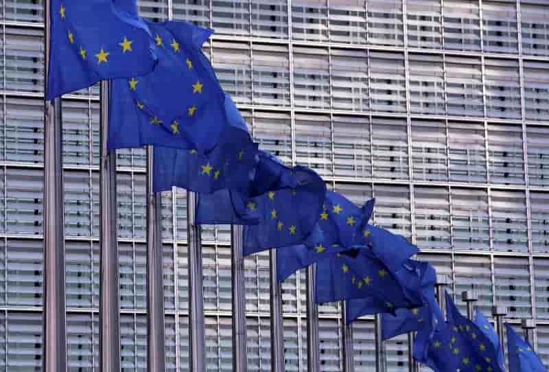 Coronavirus: l'ue approuve 300 milliards d'euros d'aides d'etat francaises