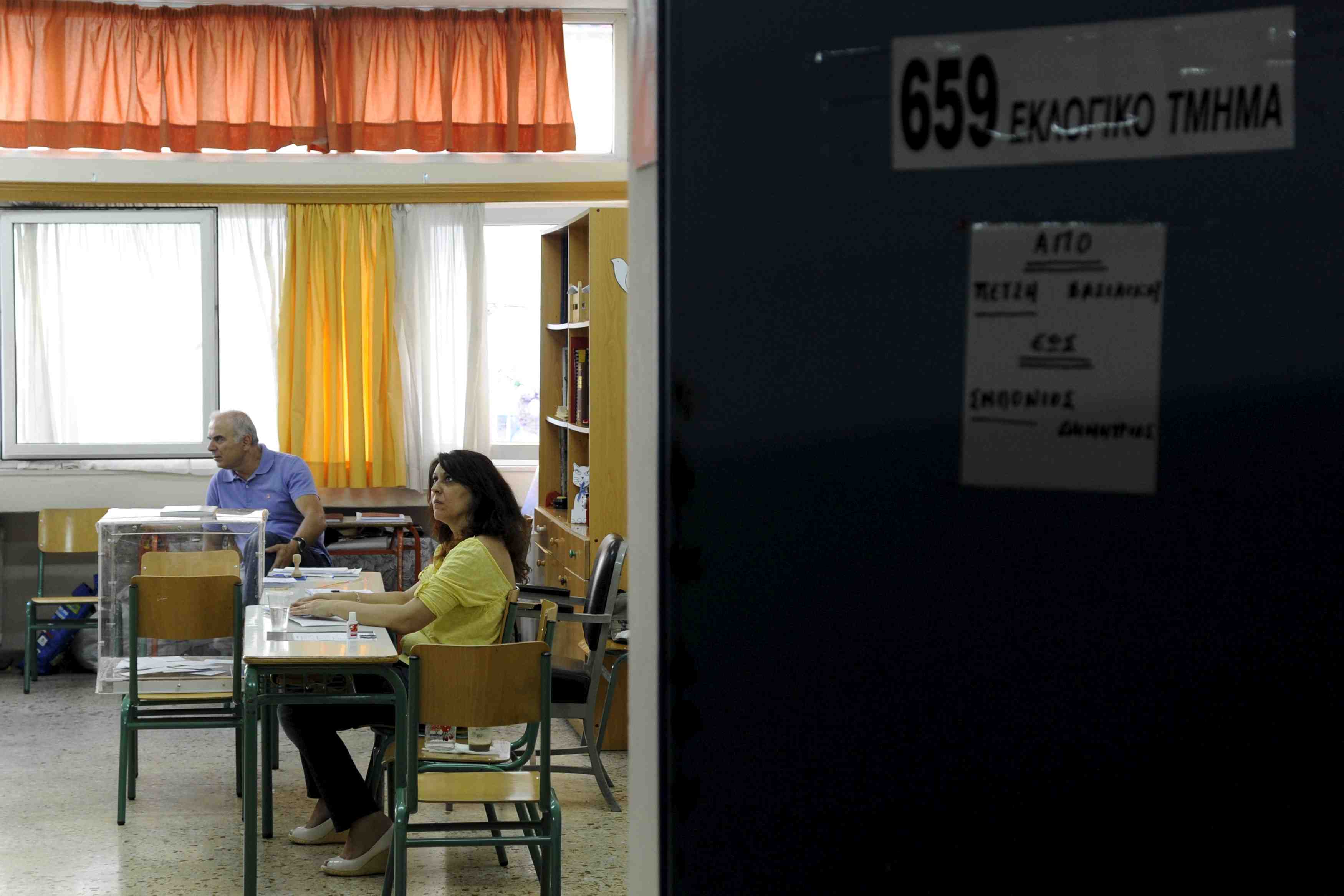 Les grecs aux urnes