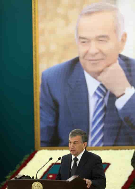 Chavkat mirzioiev, president ouzbek par interim