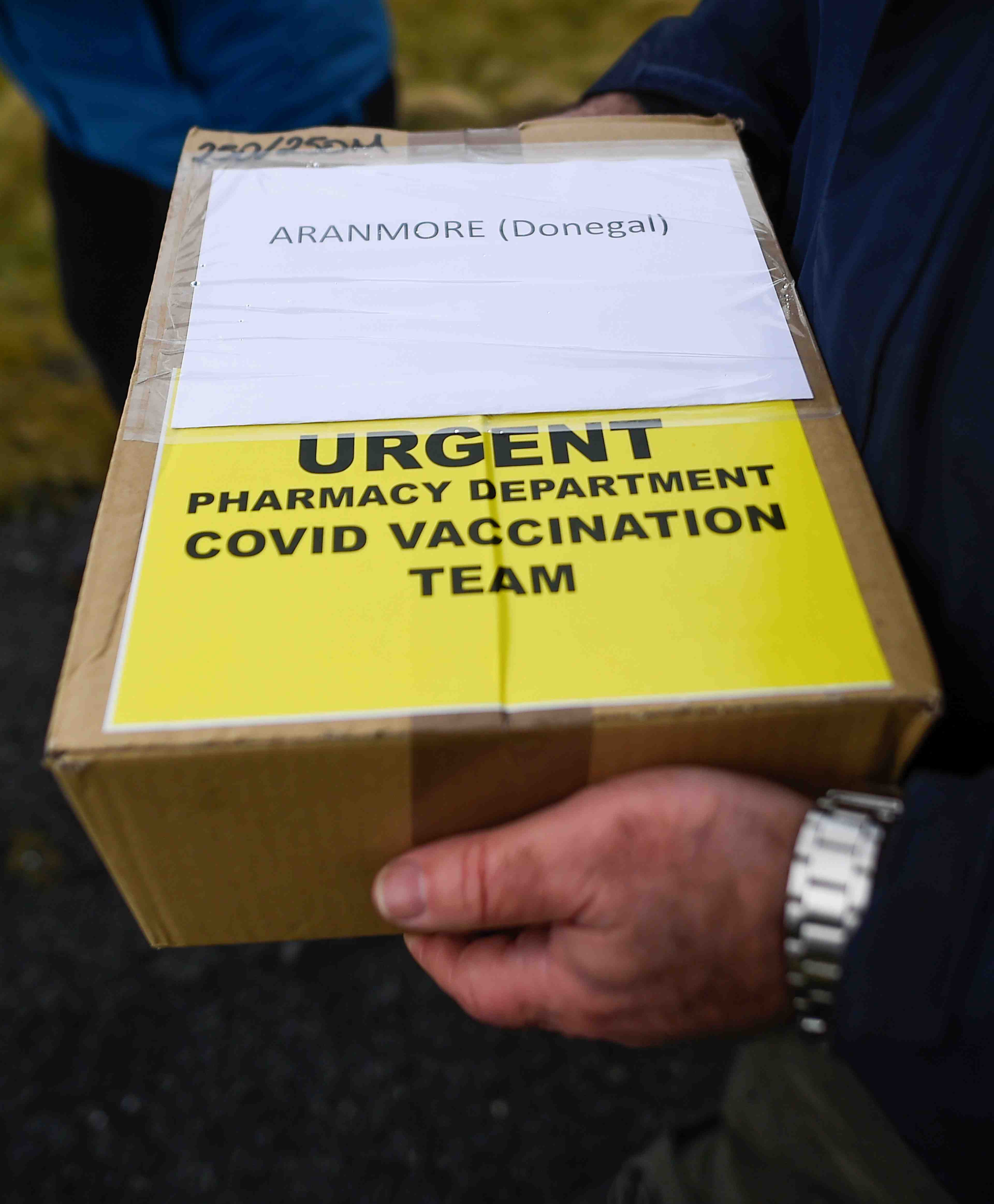 Coronavirus: l'irlande recommande de suspendre temporairement le vaccin d'astrazeneca