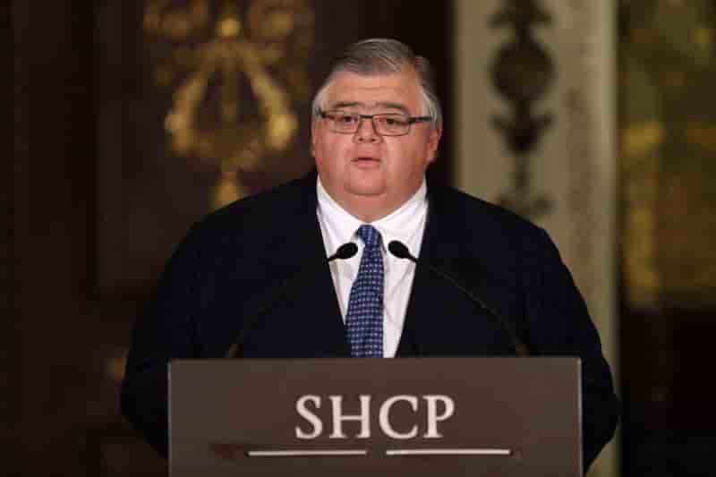 Le gouverneur de la banque centrale du mexique rejoint la bri