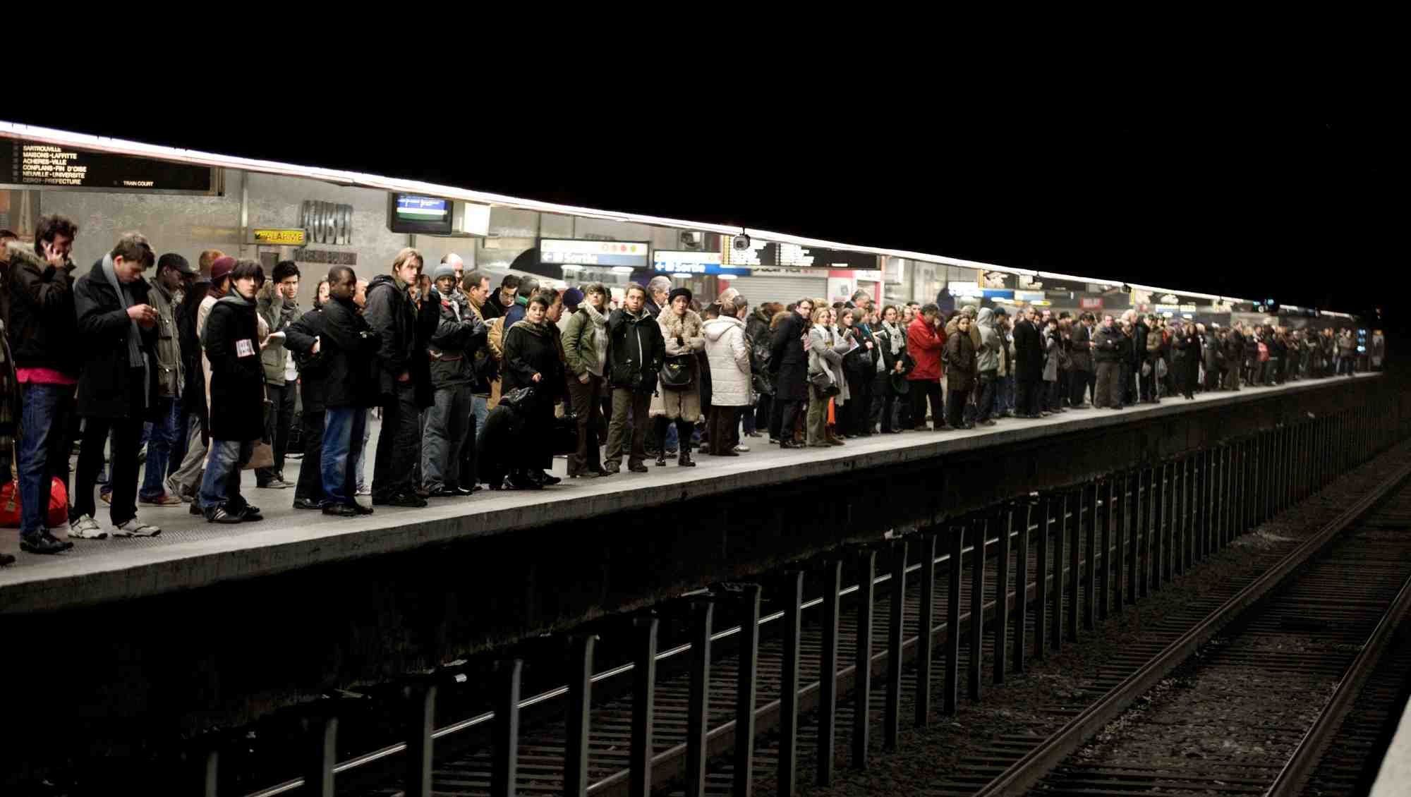 métro, commuters, banlieusards, Paris, transports,