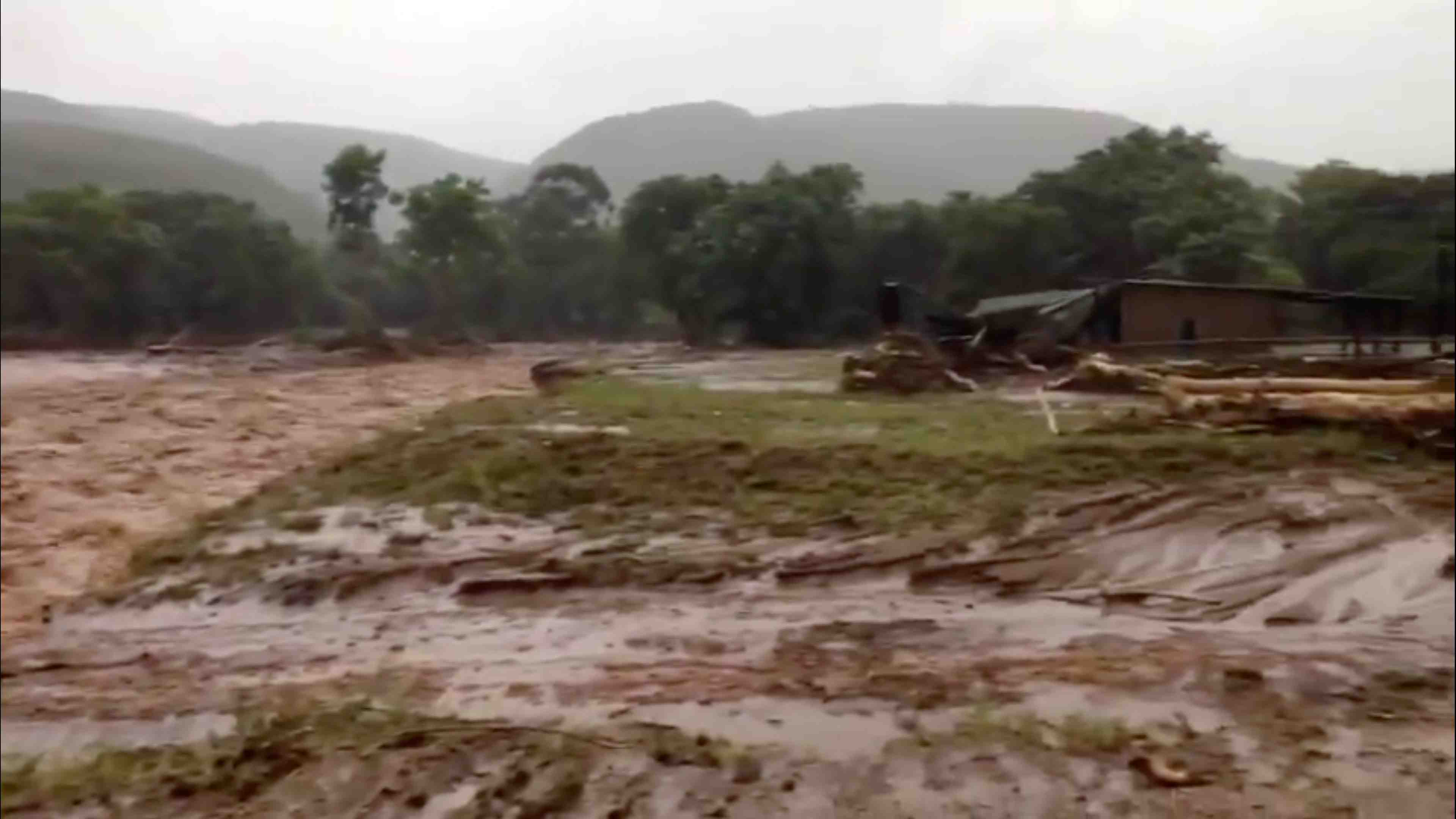 Des centaines de morts redoutes en afrique australe apres le cyclone idai