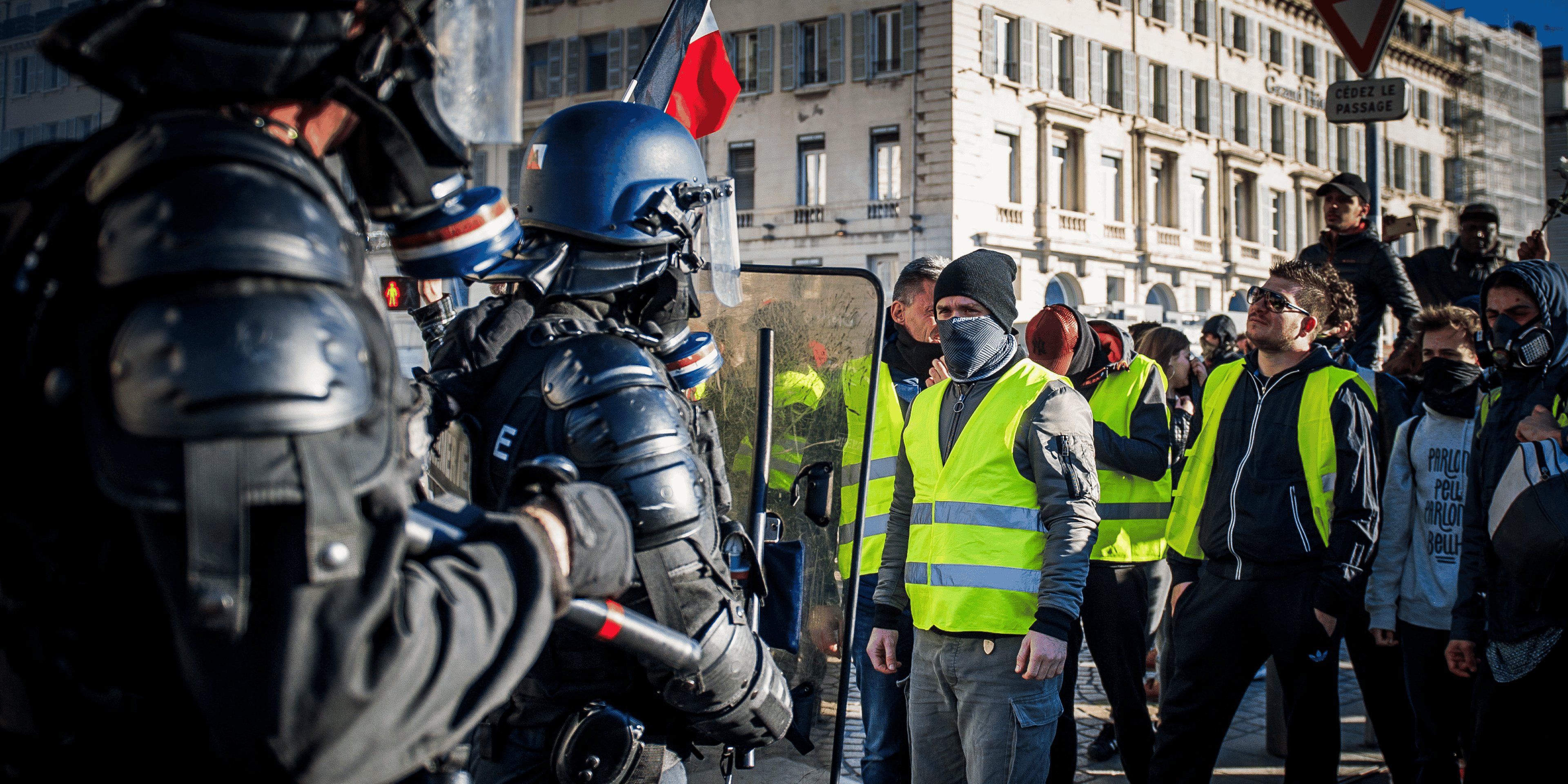 Gilets jaunes manifestation CRS