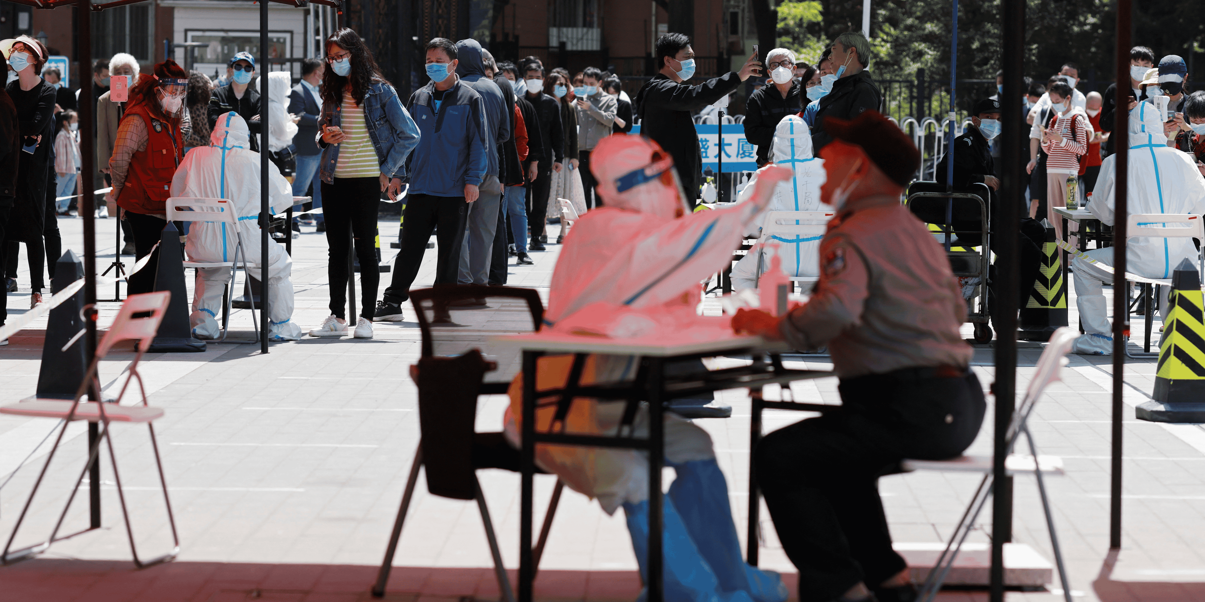 Covid-19: revers a shanghai, pekin se concentre sur les tests de masse