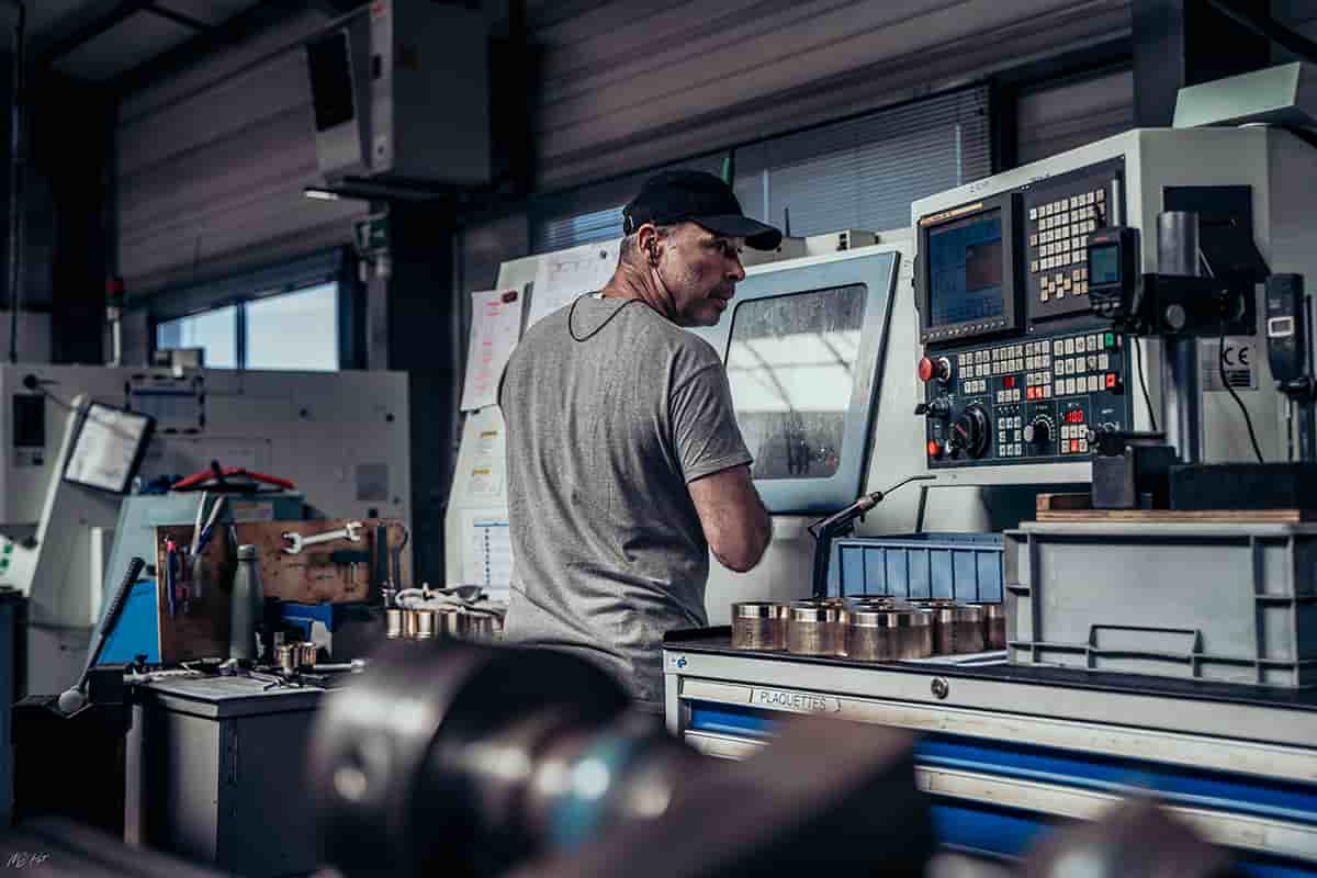 Odyssée Technologies est spécialiste en usinage et mécanique de précision pour les industries de pointe