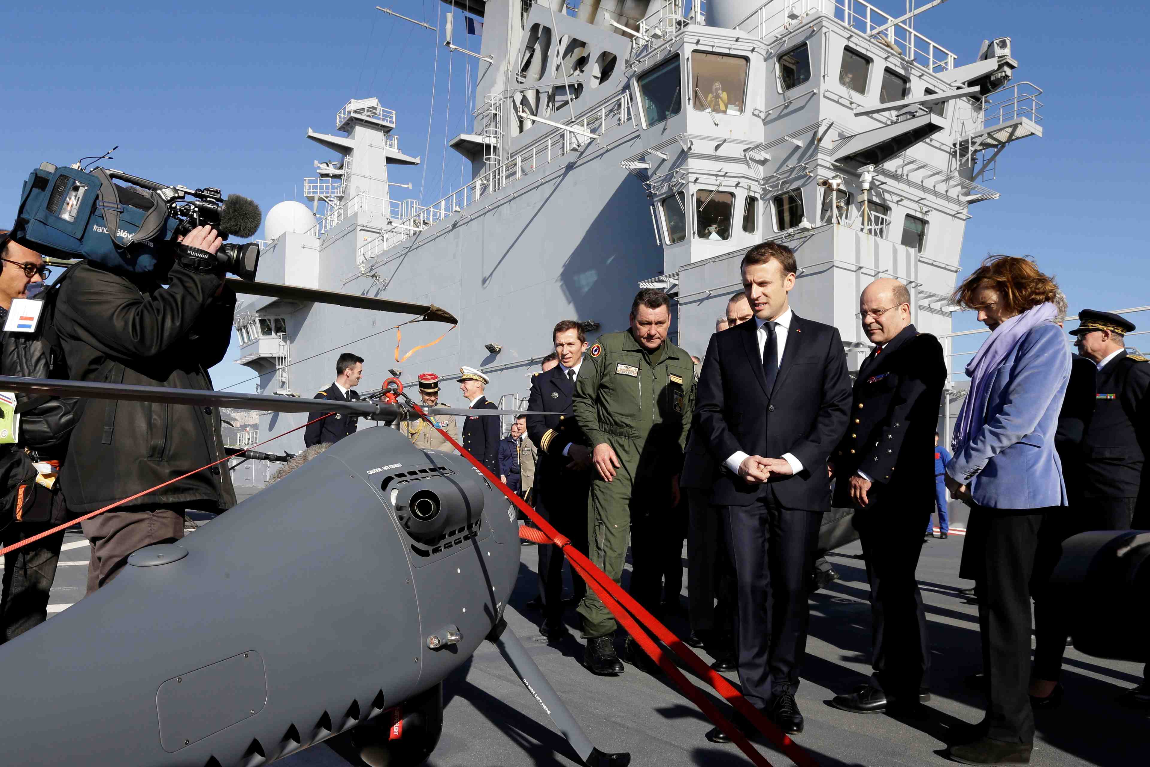 Défense, LPM, Loi de programmation militaire, armées, Macron, Parly,
