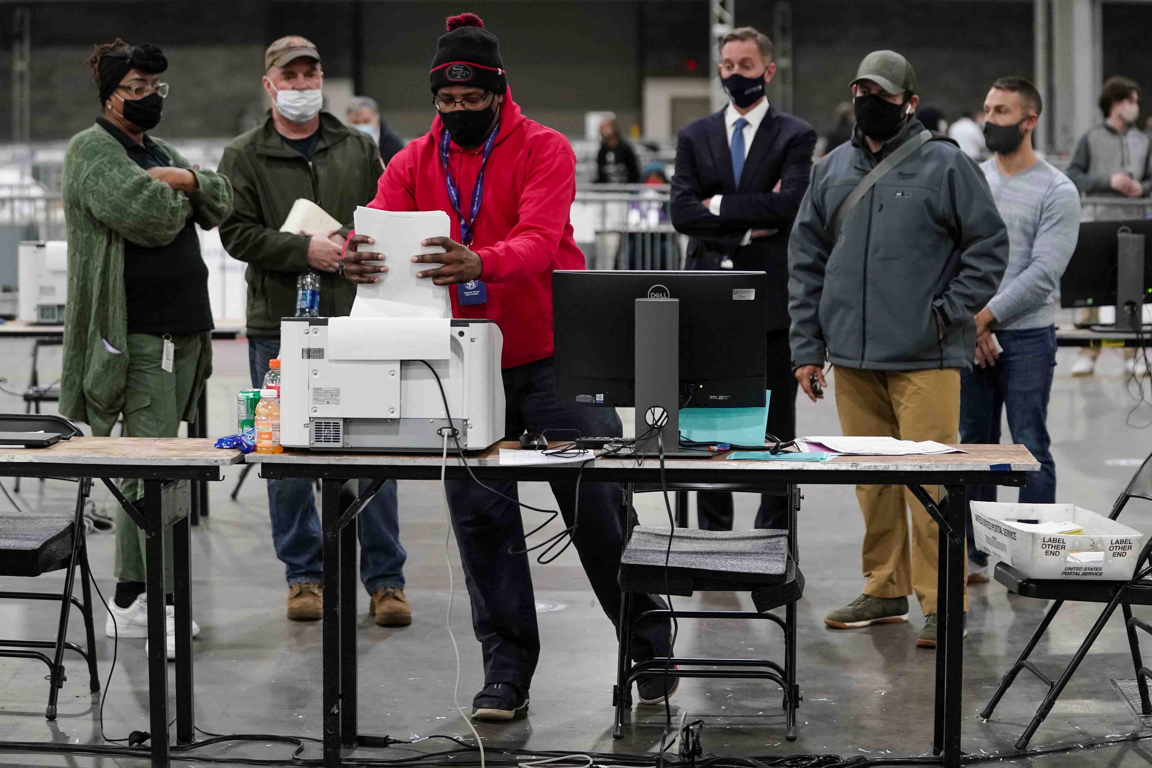 Usa: cloture des votes en georgie, ou le controle du senat est en jeu
