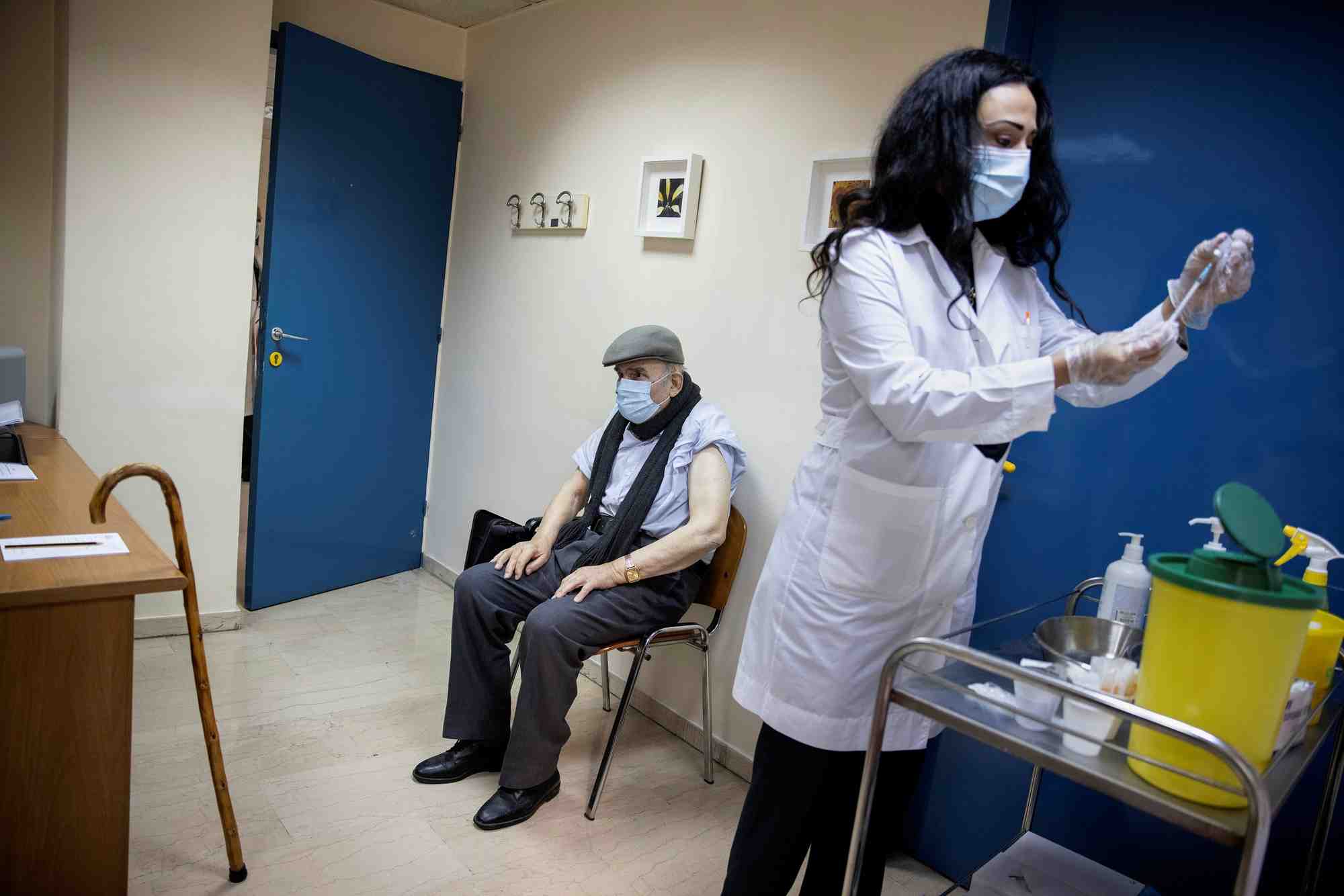 La grece va rendre la vaccination obligatoire pour les soignants