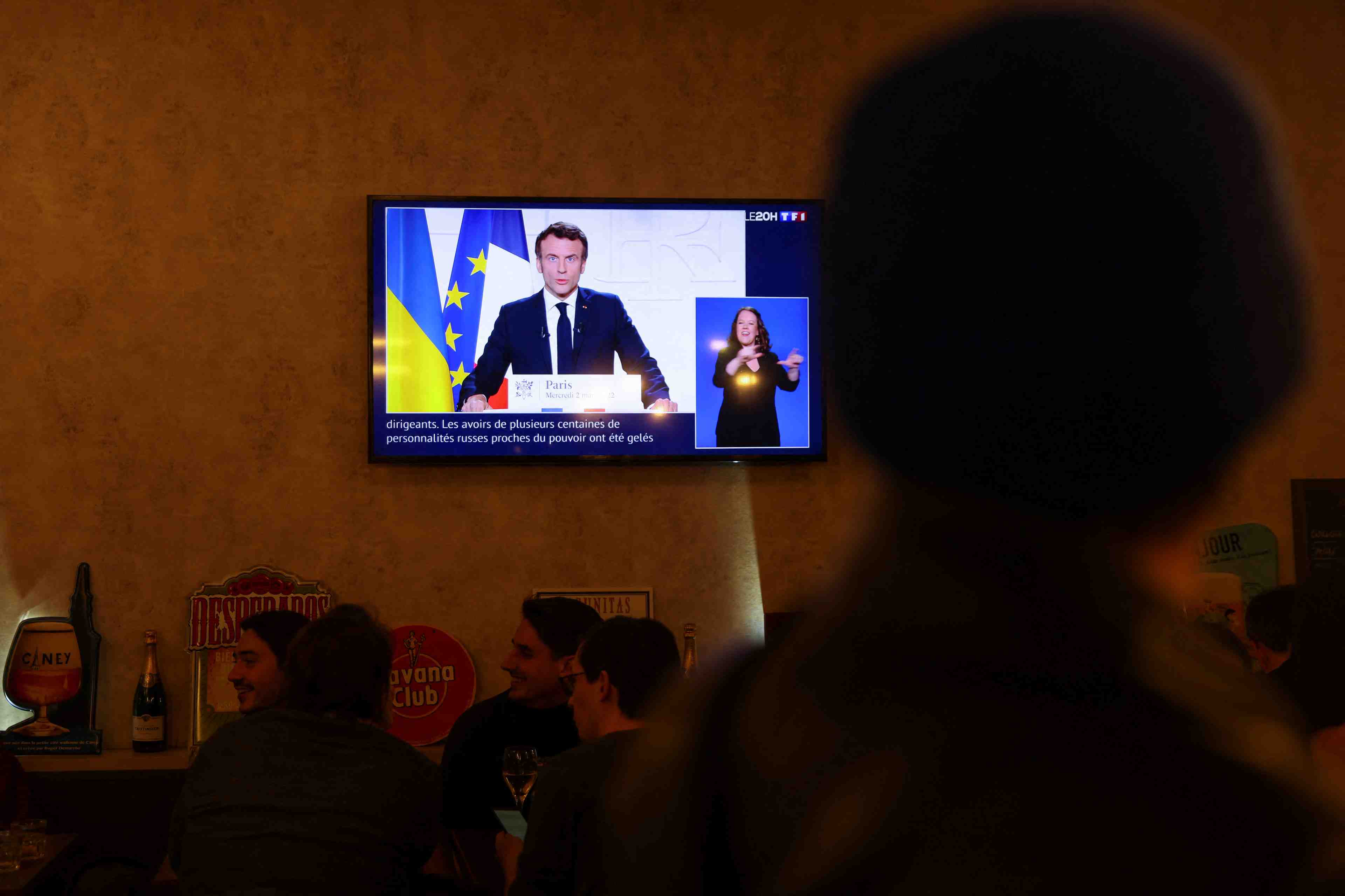 Presidentielle: macron souhaite supprimer la redevance televisuelle