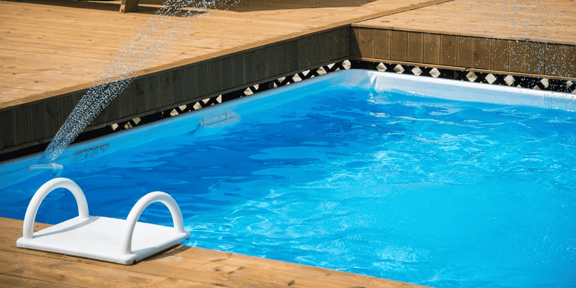 Le retour des beaux jours annoncent la reprise du marché de la piscine en franchise.