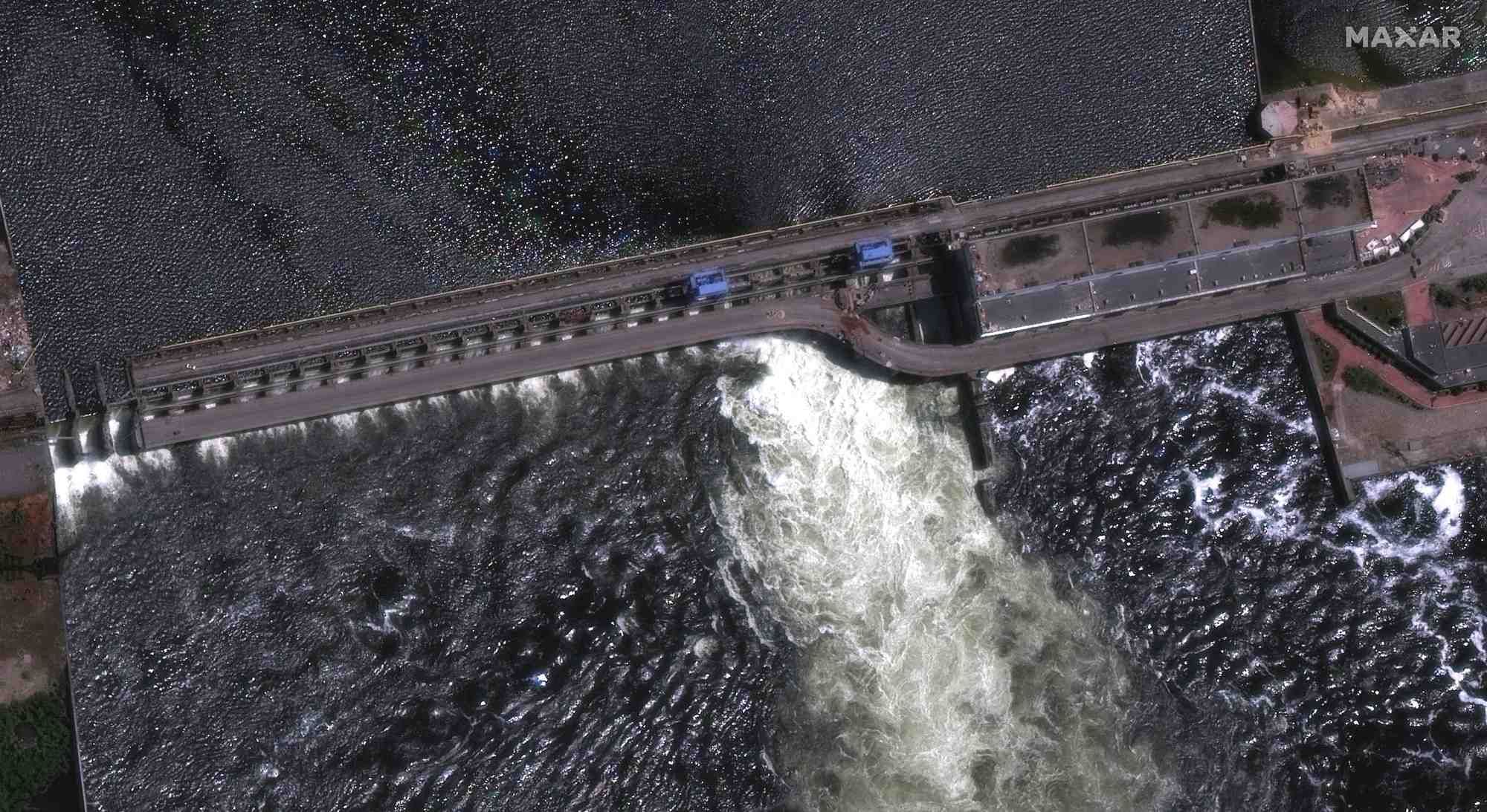 Une image satellite montre le barrage de nova kakhovka dans la region de kherson