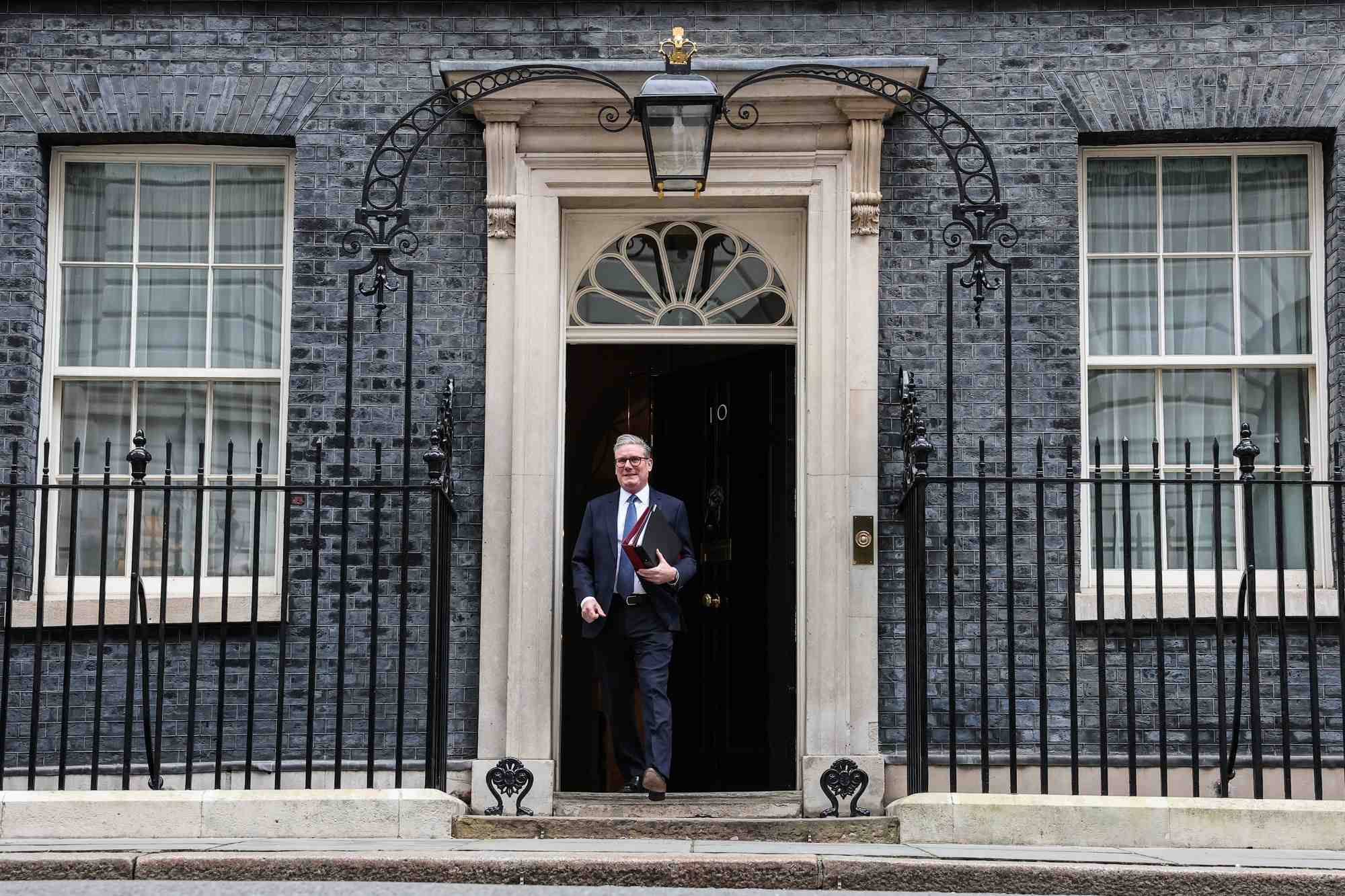 Downing Street annonce que 86 milliards de livres seront mobilisés pour « dynamiser nos secteurs à la croissance la plus rapide, de la technologie et des sciences de la vie aux industries de pointe et à la défense ».