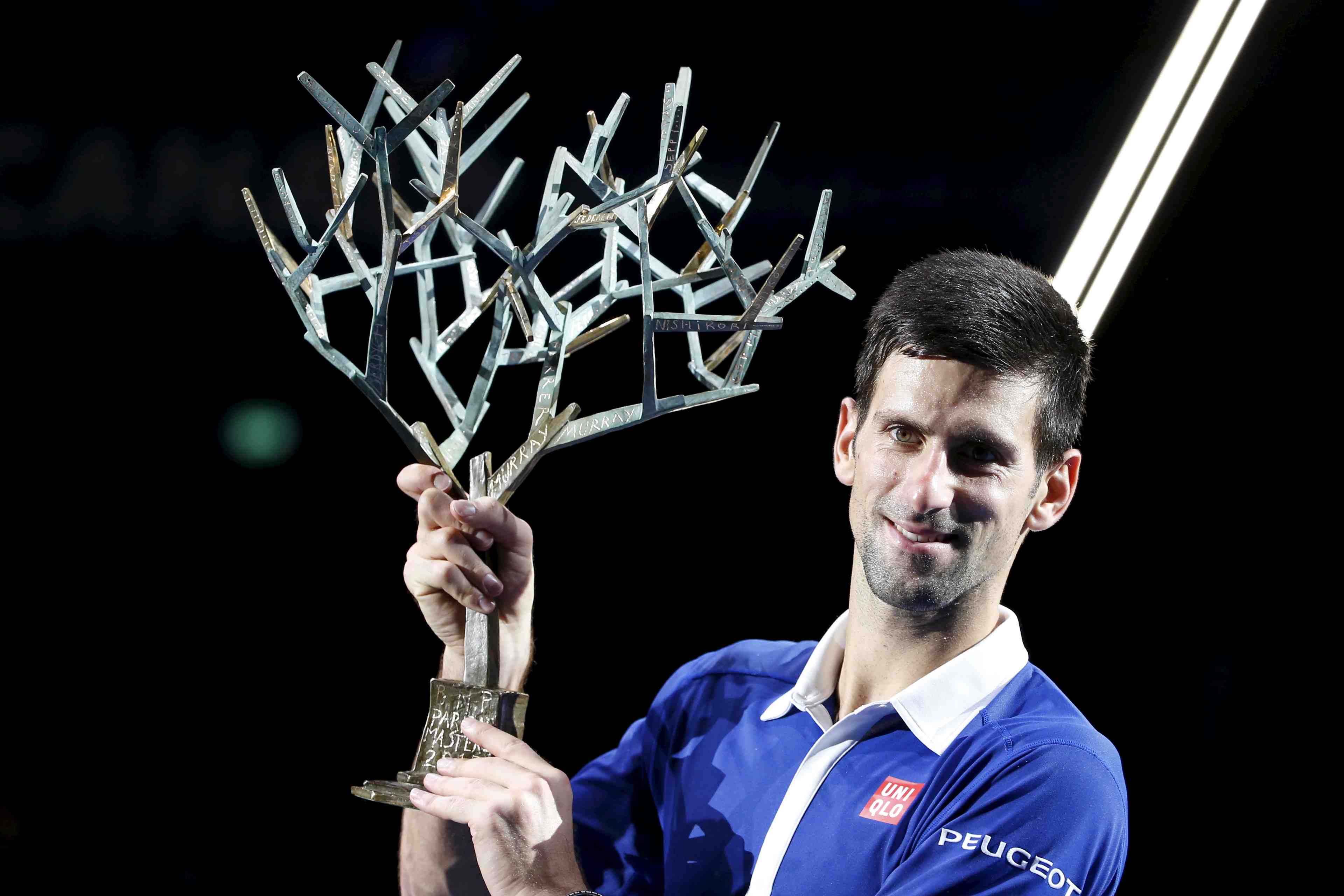 Novak djokovic remporte le masters 1000 de paris