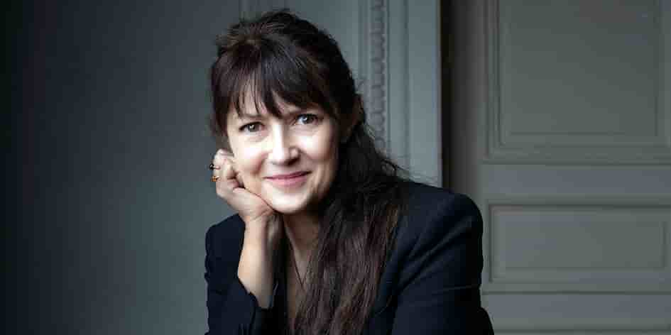 Claire Deya.