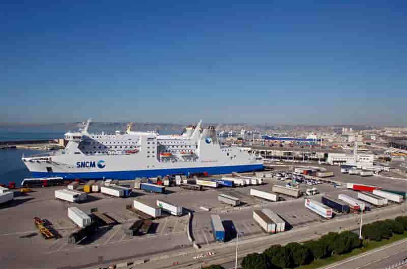 Grève à la SNCM, les navires restent à quai