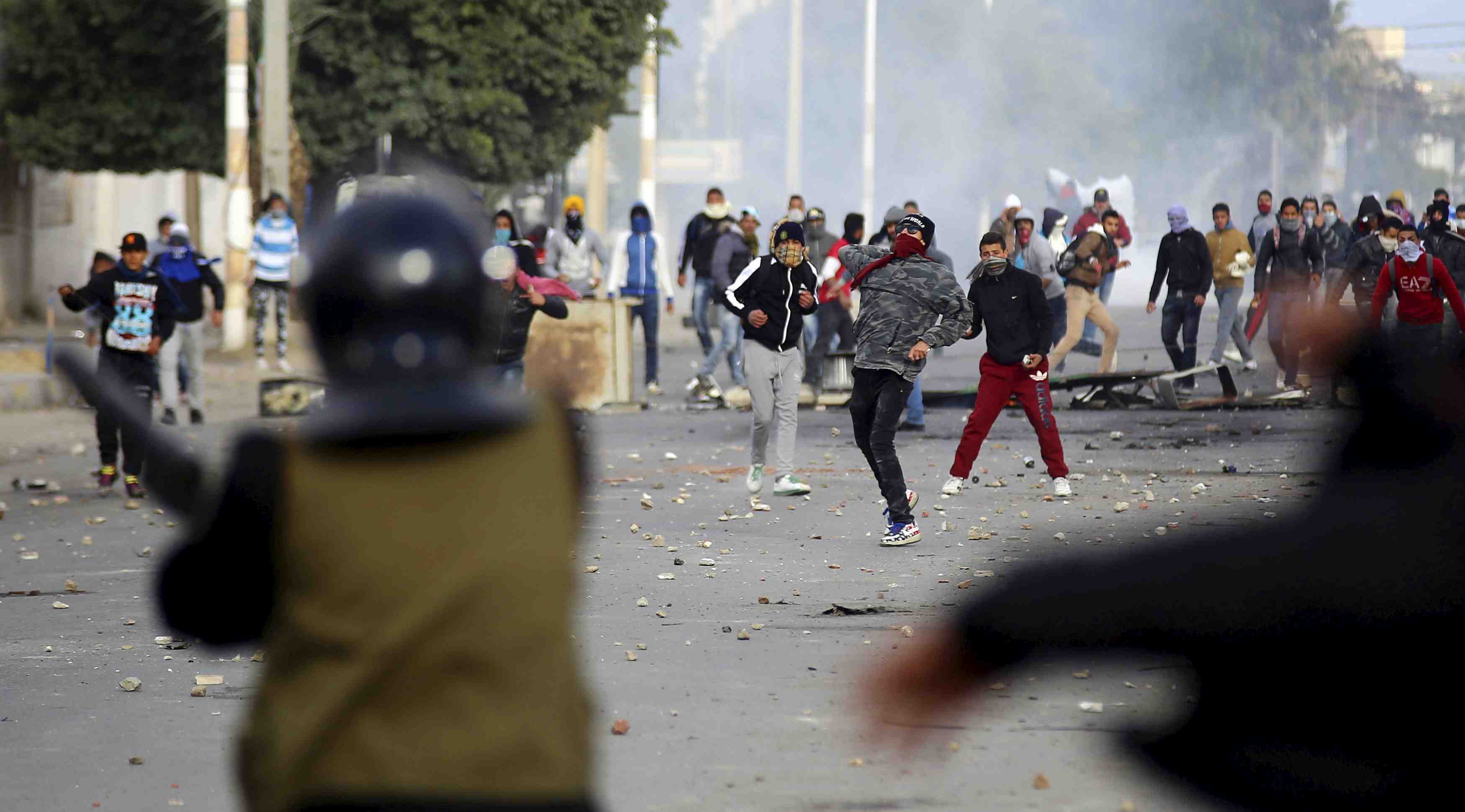 Les manifestations de sans-emploi se poursuivent en tunisie