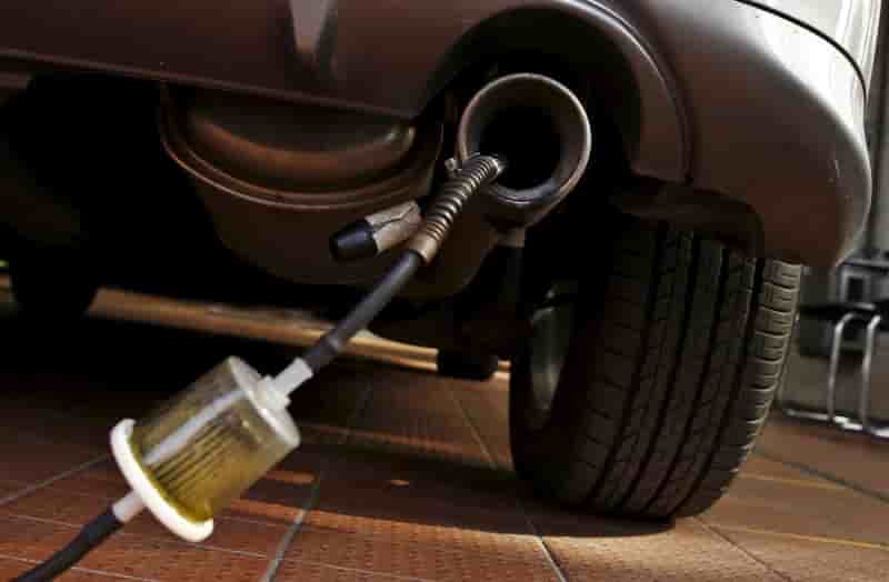Des chercheurs ont fait inhaler des gaz d'echappement a des cobayes humains