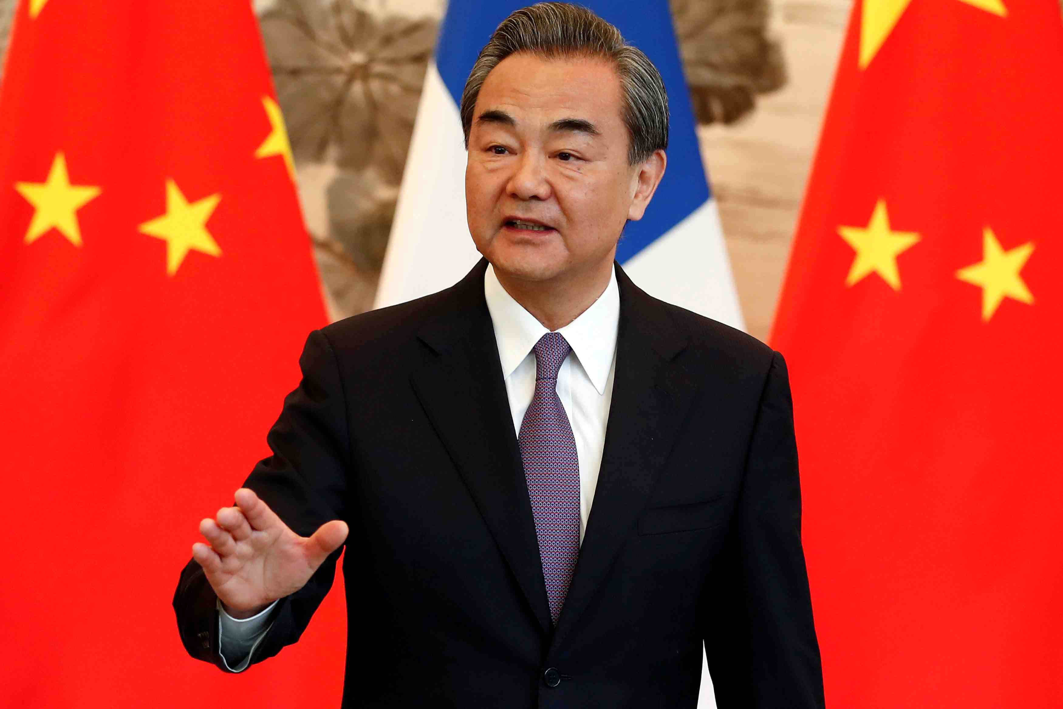 Le chef de la diplomatie chinoise denonce l'unilateralisme us