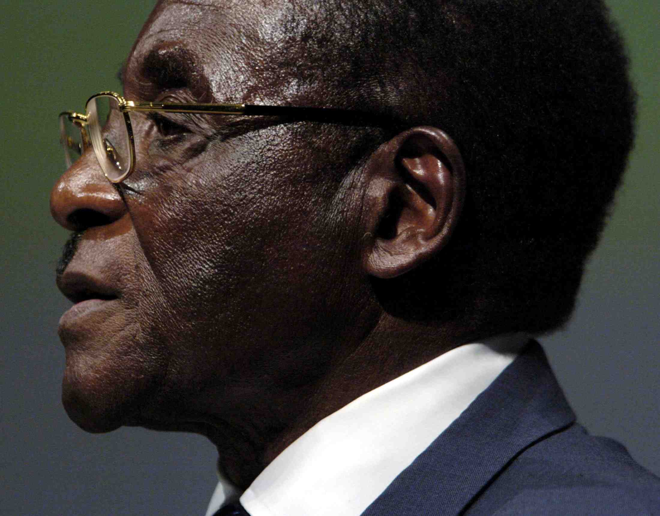 L'ancien president du zimbabwe robert mugabe est mort