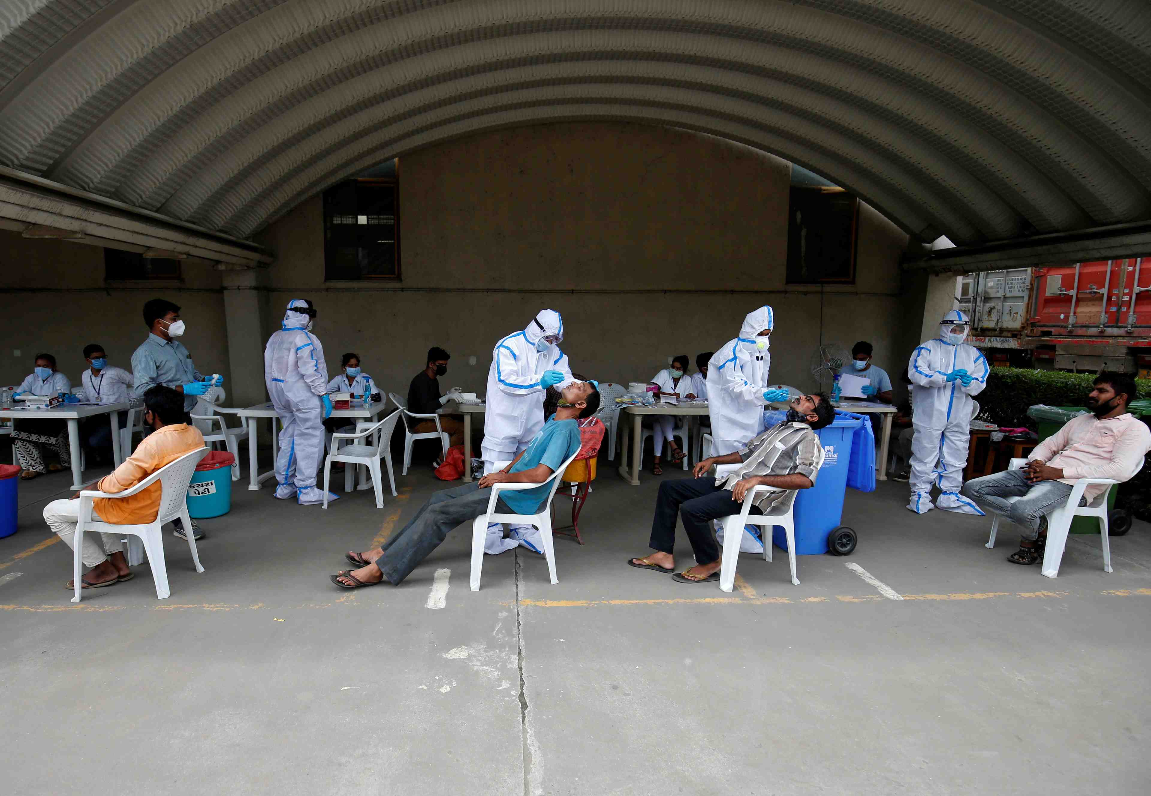 Coronavirus: le bilan en inde avoisine les 5 millions de cas