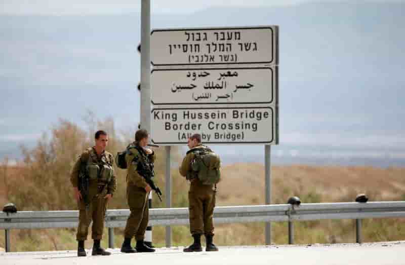 Des soldats israéliens tuent un Palestinien sur le pont Allenby