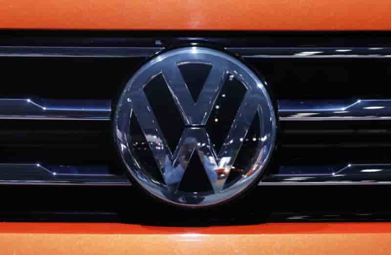 Volkswagen: l'enquete pour manipulation de marche pourrait etre bouclee en 2018