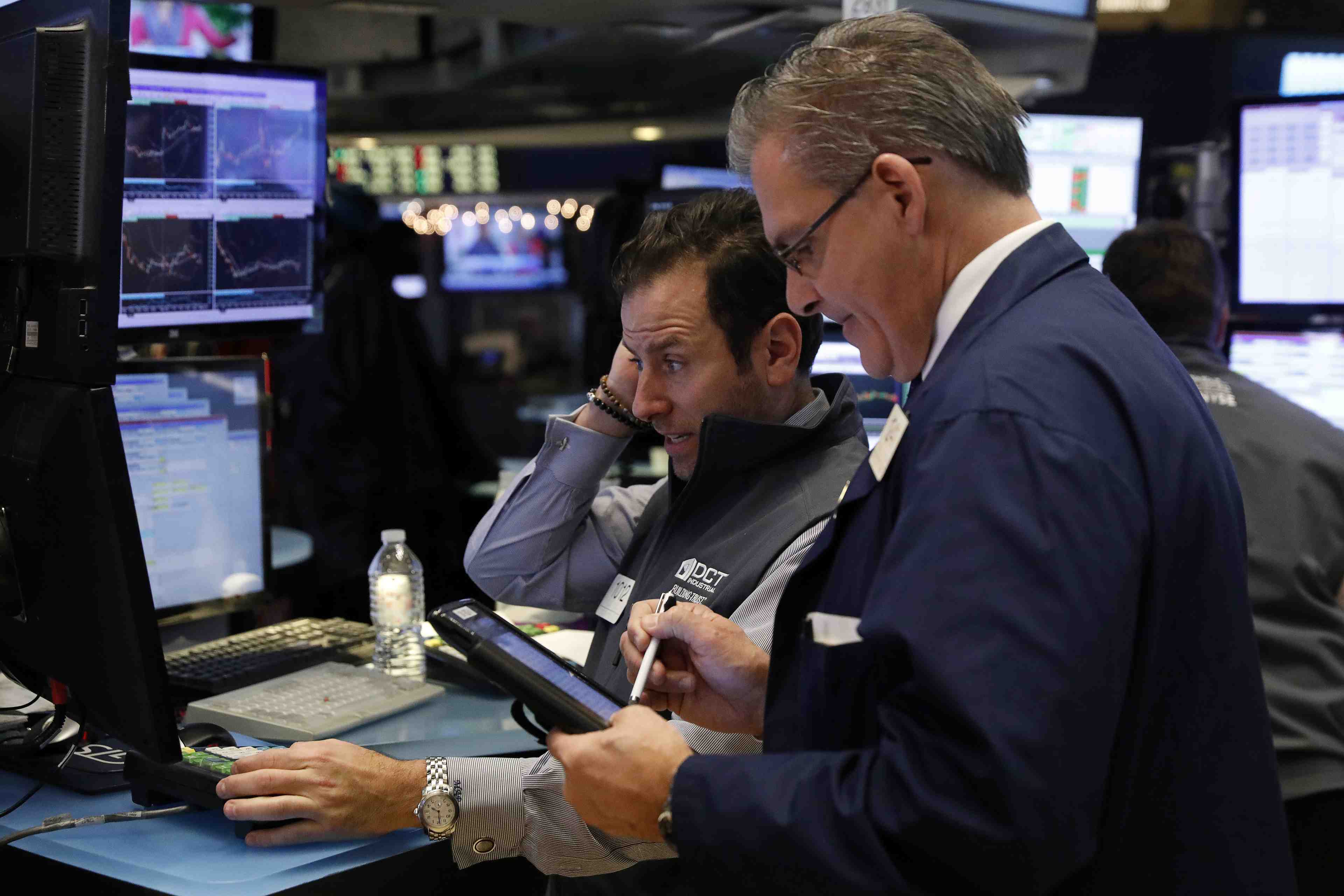 La bourse de new york ouvre en hausse
