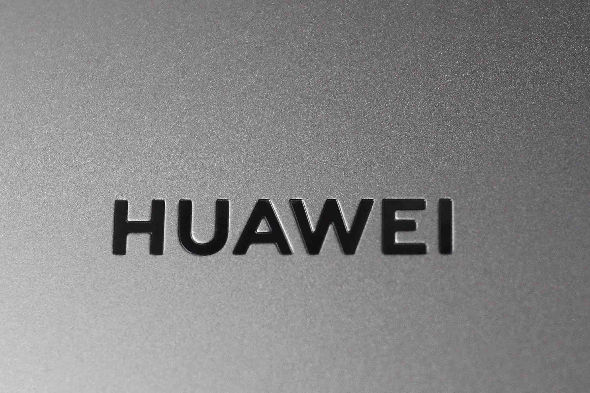 Les usa restreignent les ventes de semi-conducteurs a huawei