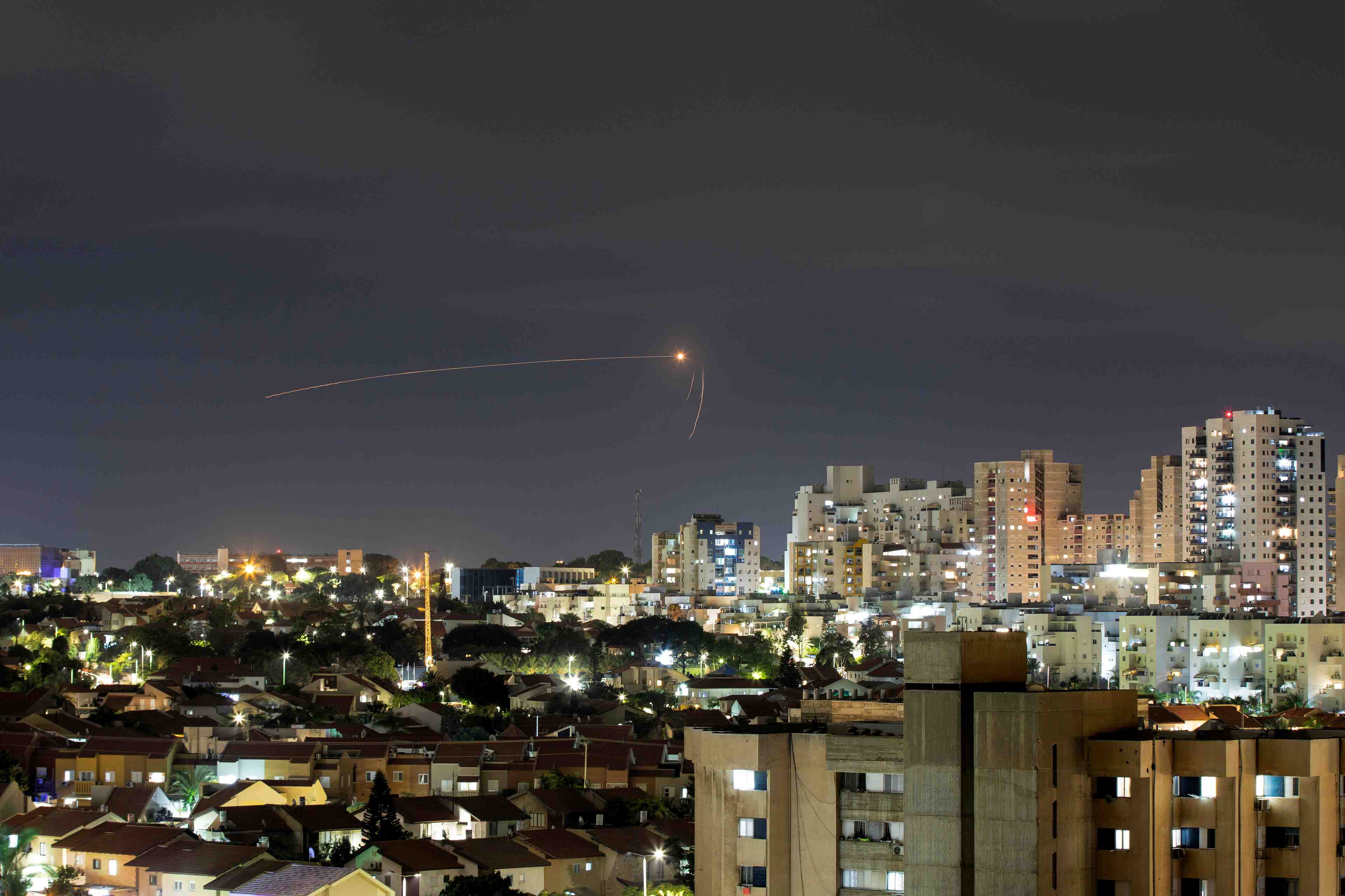 Frappes israeliennes sur gaza apres des tirs de roquettes palestiniens