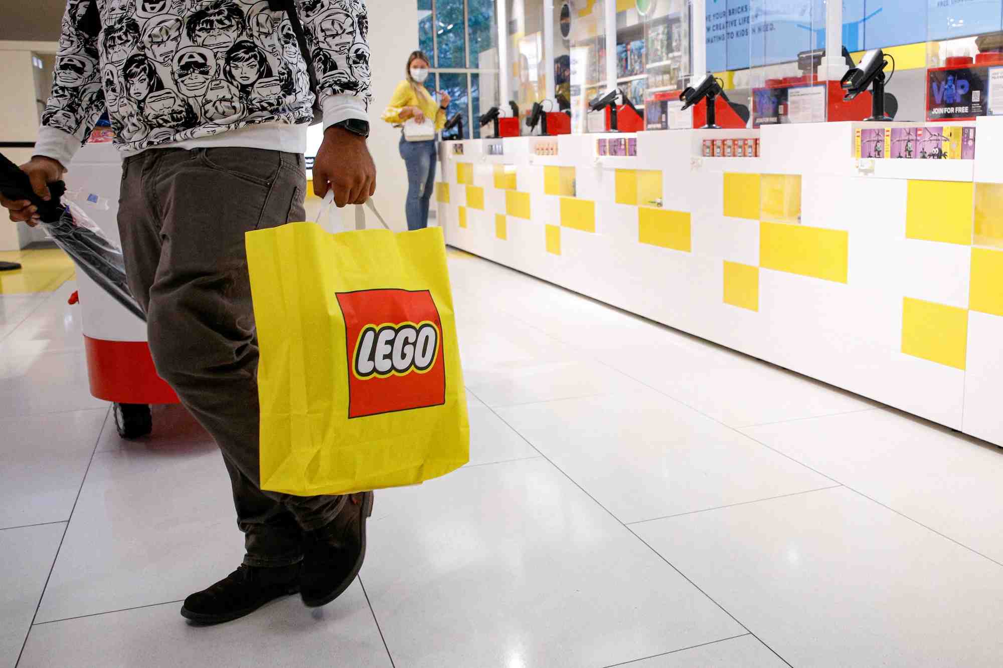 Lego met fin a son contrat avec l'exploitant de ses 81 magasins en russie