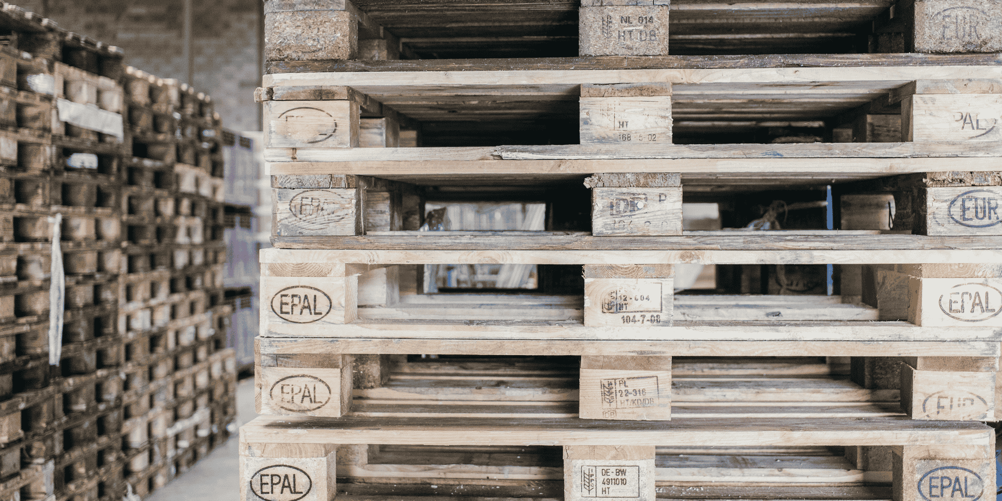 A Montpellier, MagicPallet a créé une plateforme d'échange de palettes Europe pour les transporteurs, industriels et distributeurs, leur permettant de géolocaliser et de récupérer des palettes vides en proximité pour les réutiliser.