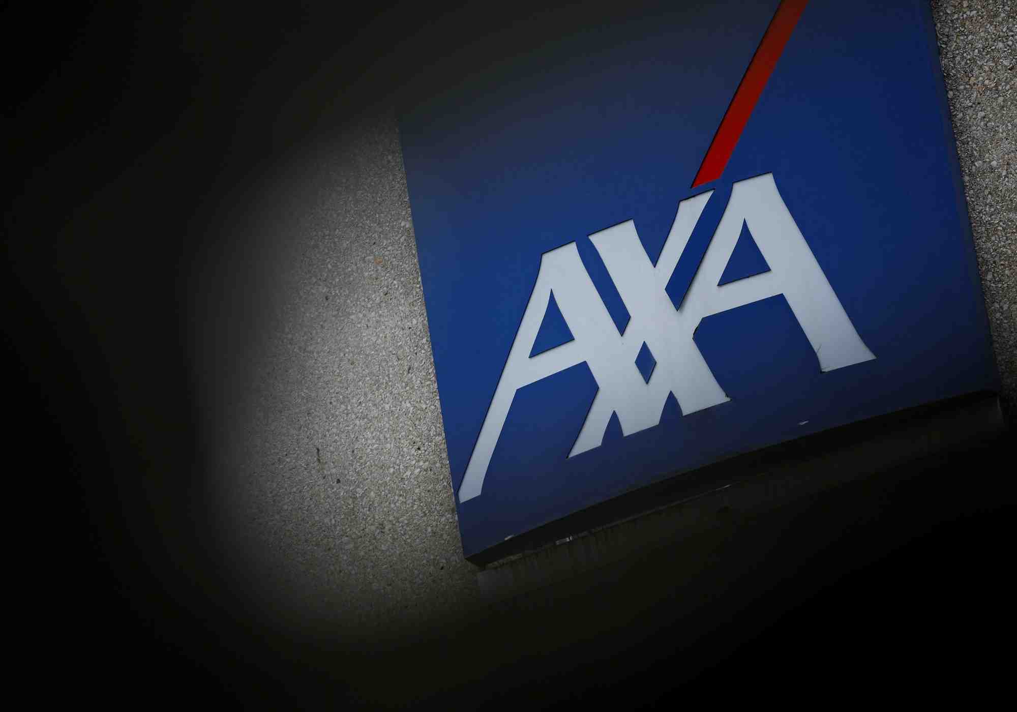 Le logo axa