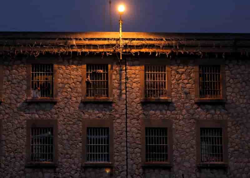 Une étude épingle la France pour son taux de suicide en prison