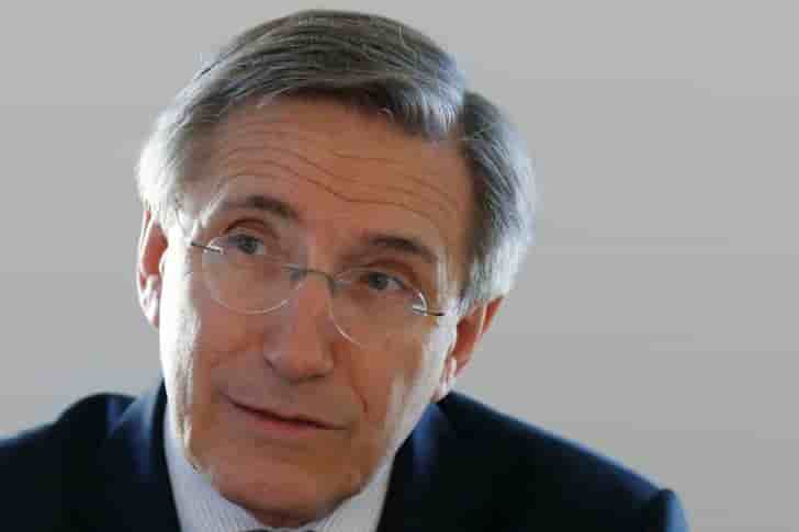 Aucune decision sur une privatisation de groupe adp
