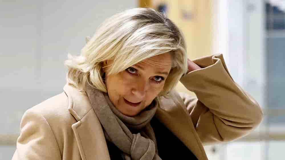 Marine Le Pen, présidente du groupe RN, se méfie d'Elon Musk, jugé d'imprévisible.