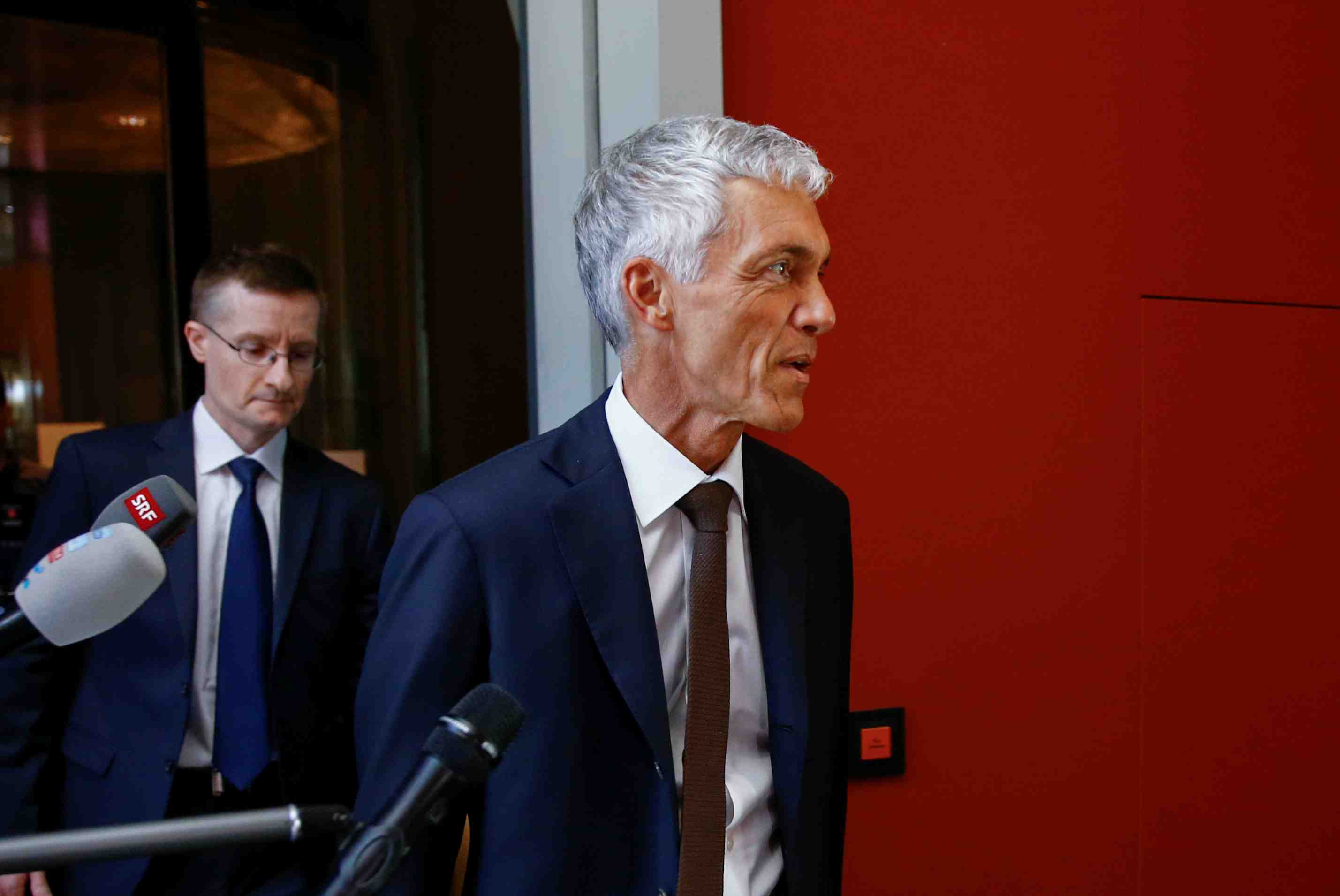Suisse: mis en cause dans le dossier fifa, le procureur general demissionne