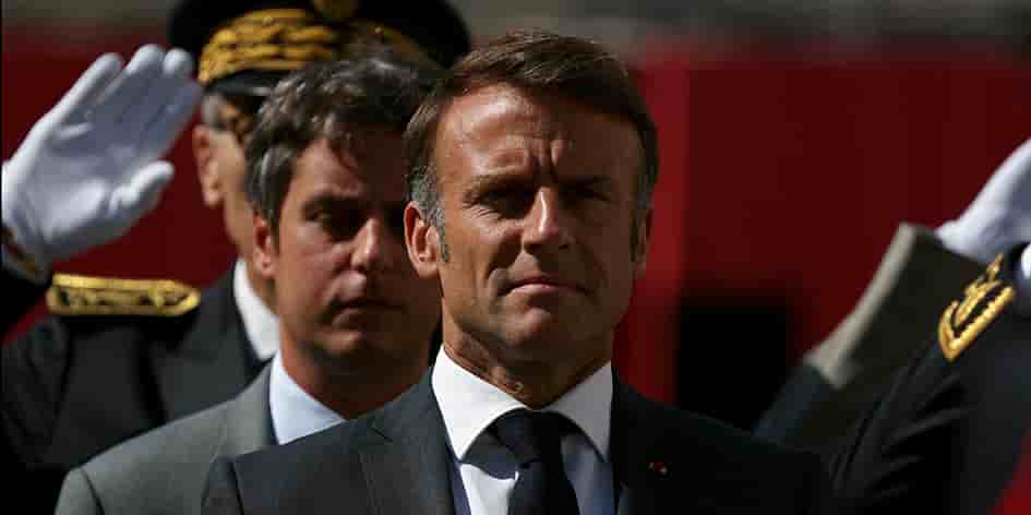 Emmanuel Macron et Gabriel Attal célèbrent le 80e anniversaire de la libération de Paris à la préfecture de police, le 12 août.