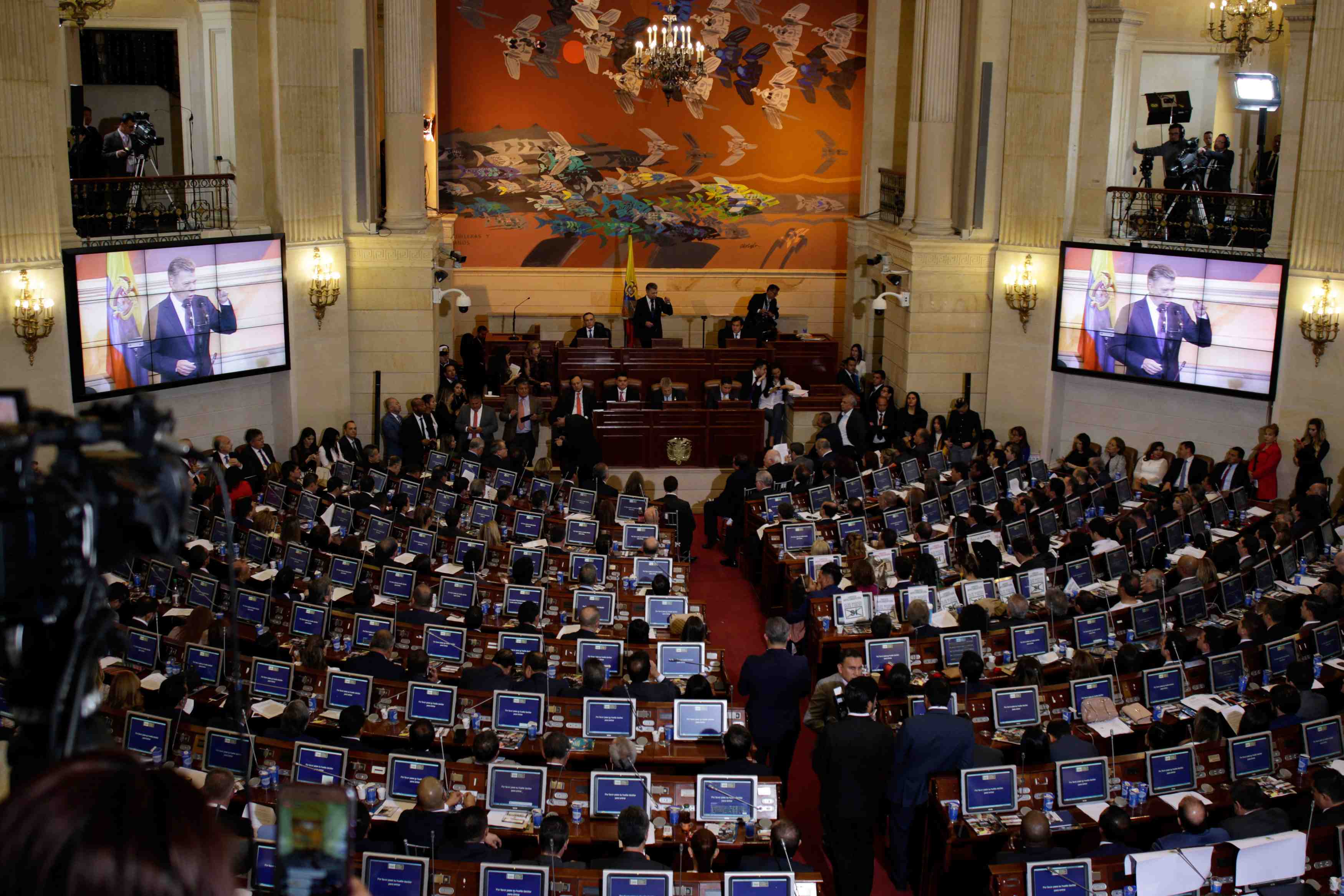 Les farc font leur entree au congres colombien