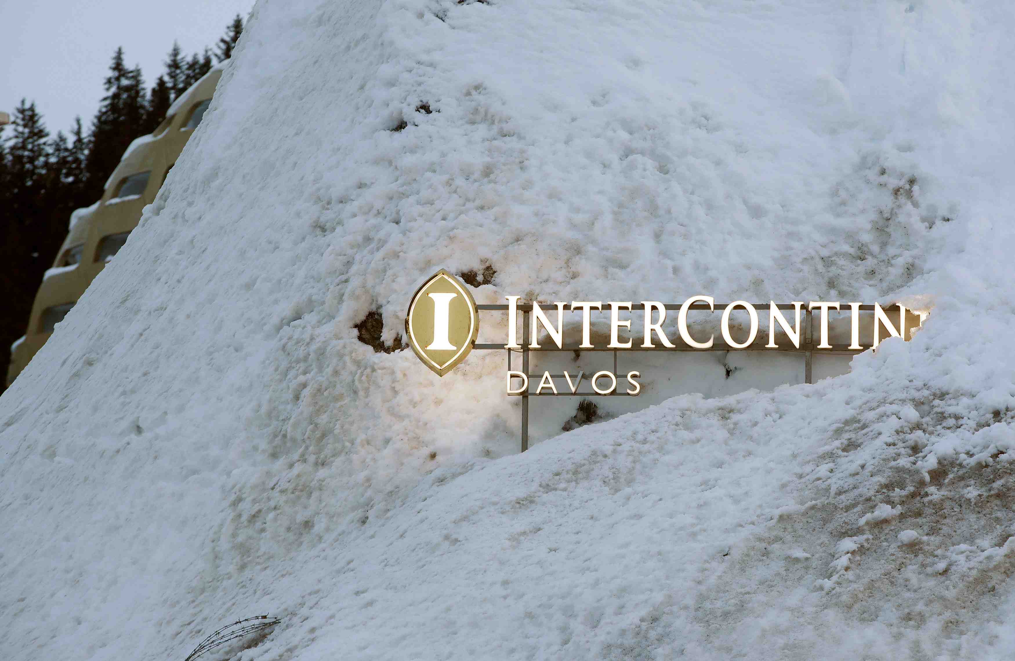 Ihg achete la marque d'hotels de luxe six senses pour 300 millions de dollars