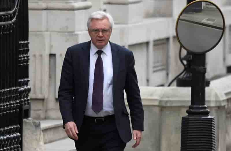Le ministre britannique du brexit deplore que l'ue se prepare a un divorce sans accord
